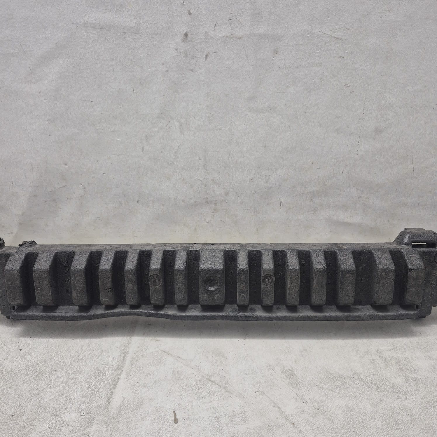 VW ID 3 ID.3 19-> PIANKA ABSORBER der Stoßstange vorne
