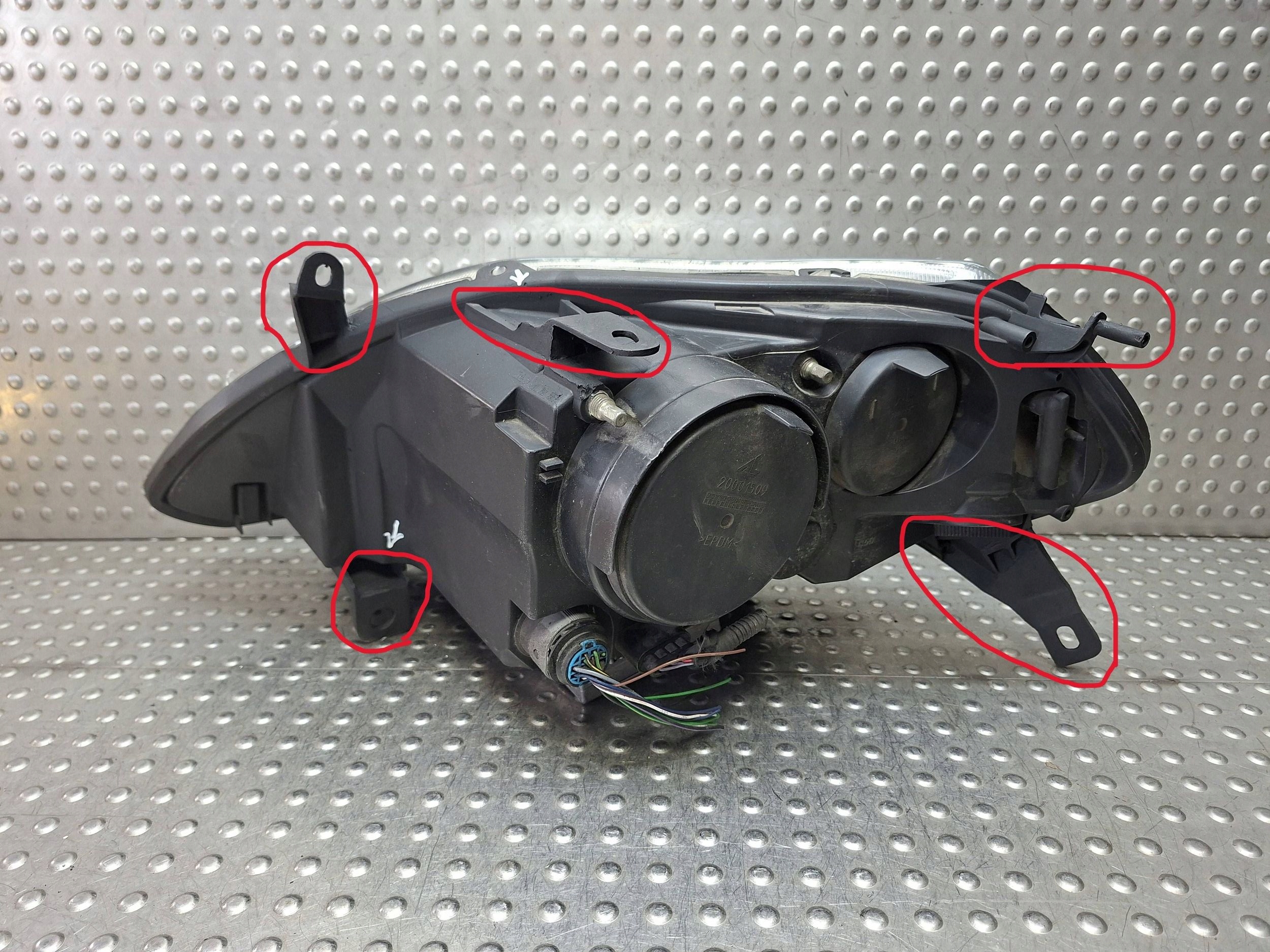 XENON right light LANCIA YPSILON III 11- EUROPA