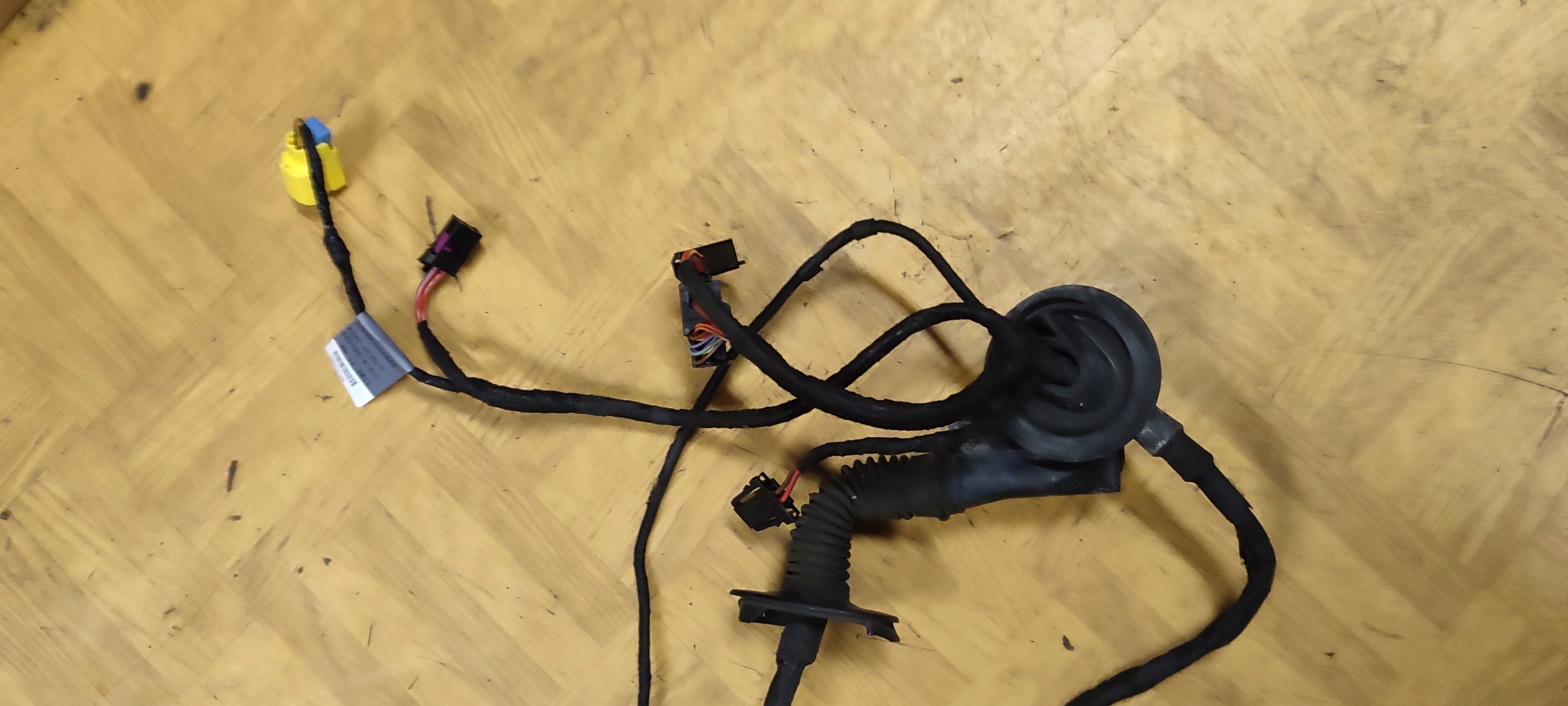 bundle electrical wiring door left front AUDI A4 B8 07- 8K0971029AB