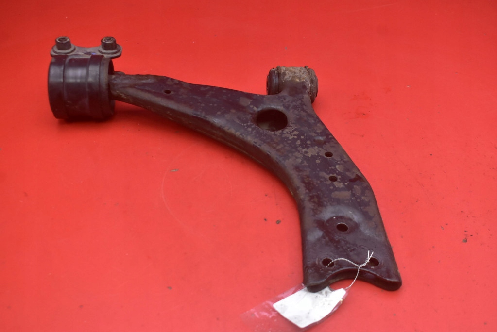 arm right front FORD FOCUS MK2 1.6 TDCI 90 KM 04-08