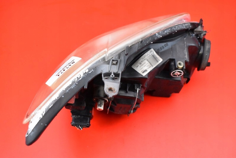 REFLEKTOR left light front EU 89006310 TOYOTA COROLLA E12 00-08