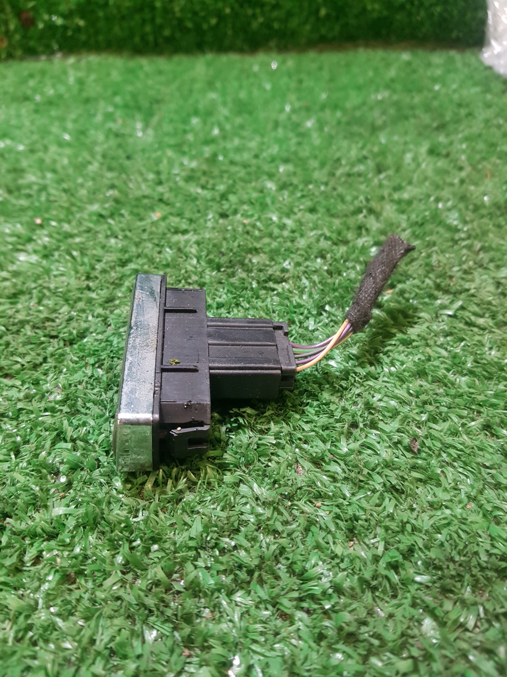 light switch of warning lights FORD MONDEO MK 4