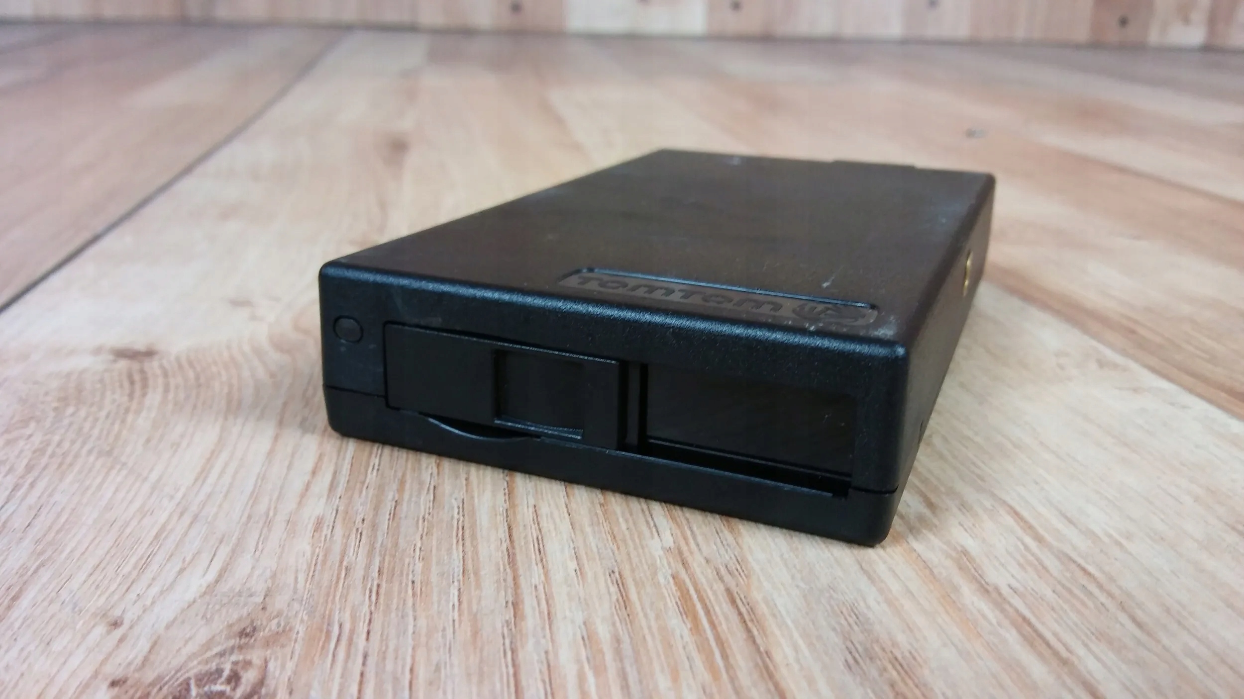 Mazda 3 BM 2013-2018 card reader SD map KD5166EZ0D KD5166EZOD