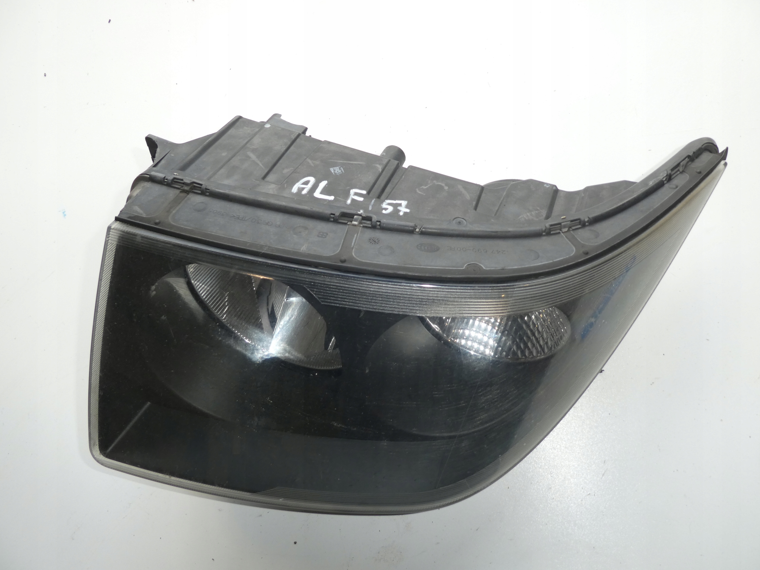 light left front front VW CRAFTER and 2E1941016
