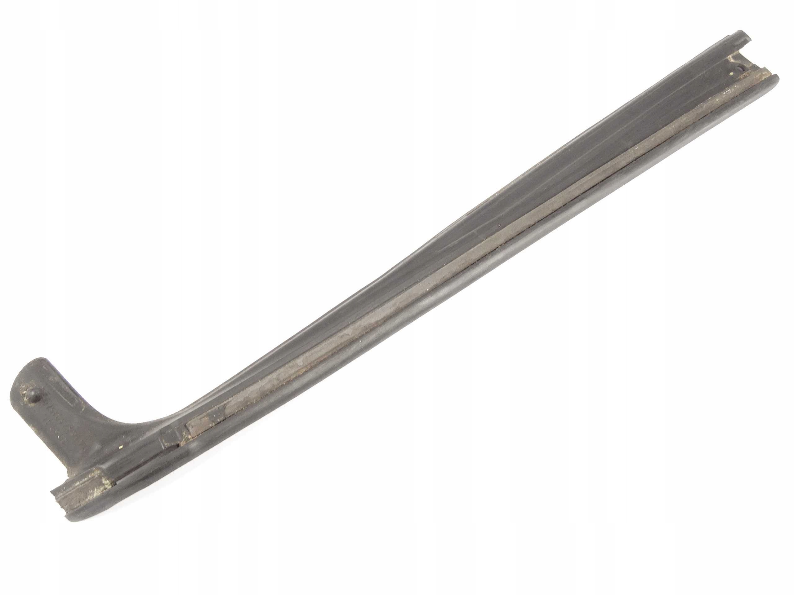 Mercedes ML W163 USZCZELKA DRZWI LEWY TYŁ