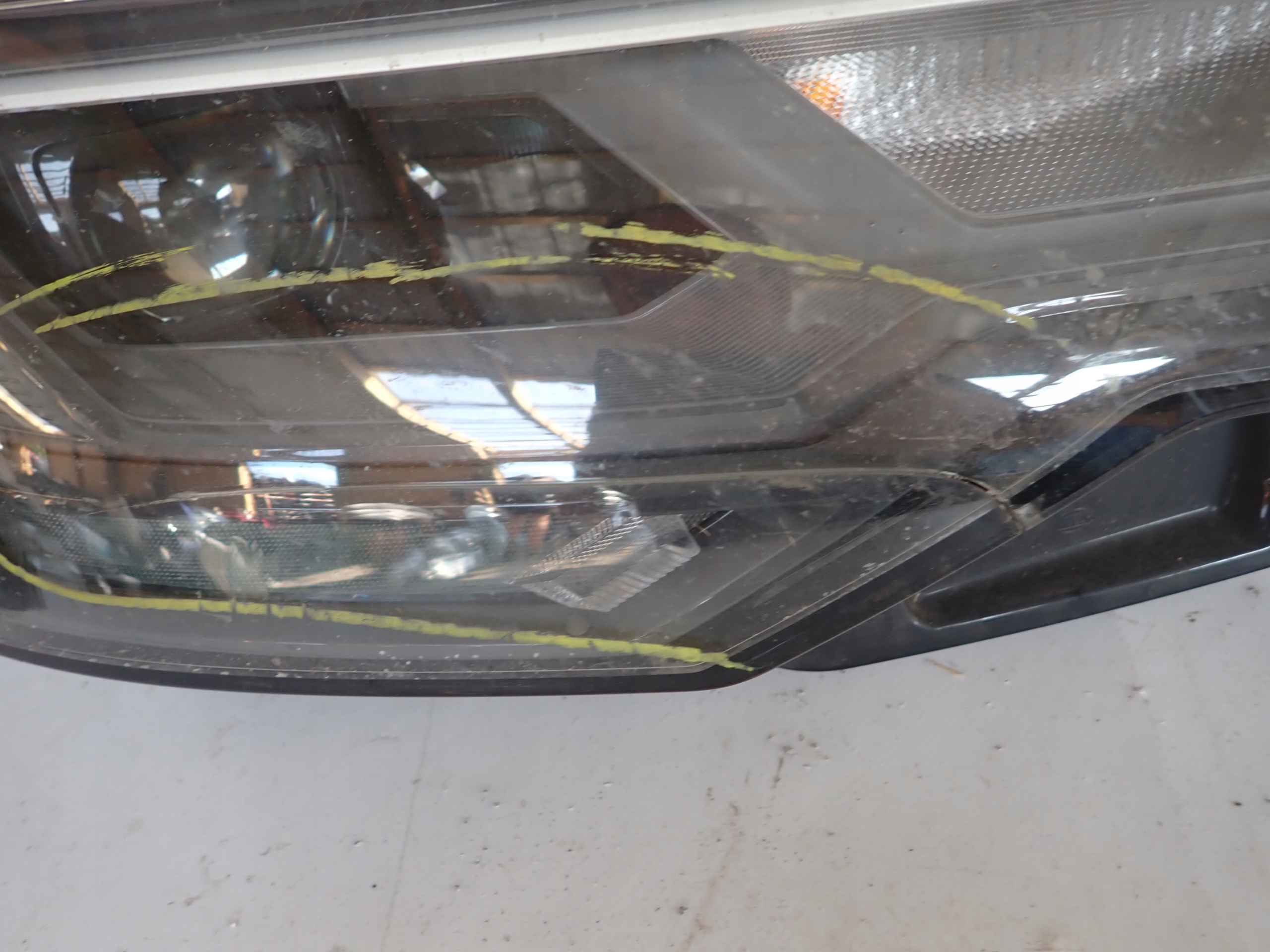 AUDI A6 C8 4K 18- light right front front FULL LED 1ZX.2412