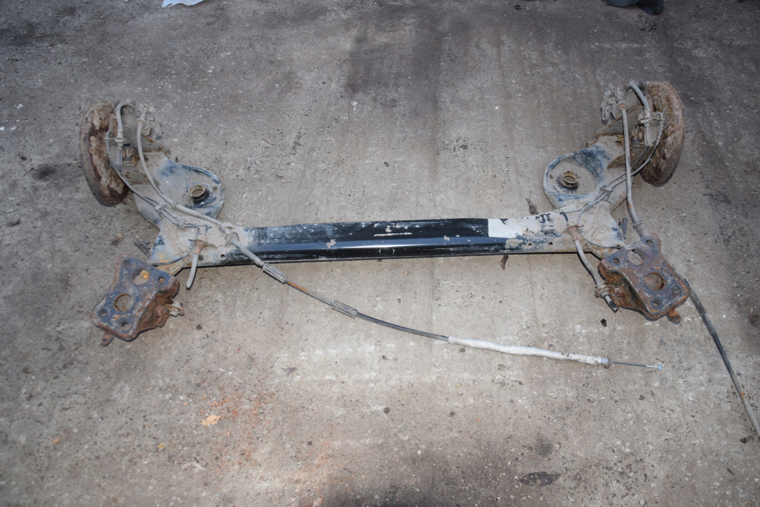 FIAT BRAVO II 2 BELKA ZAWIESZENIA TYŁ 2010R KPL Typ samochodu Samochody osobowe