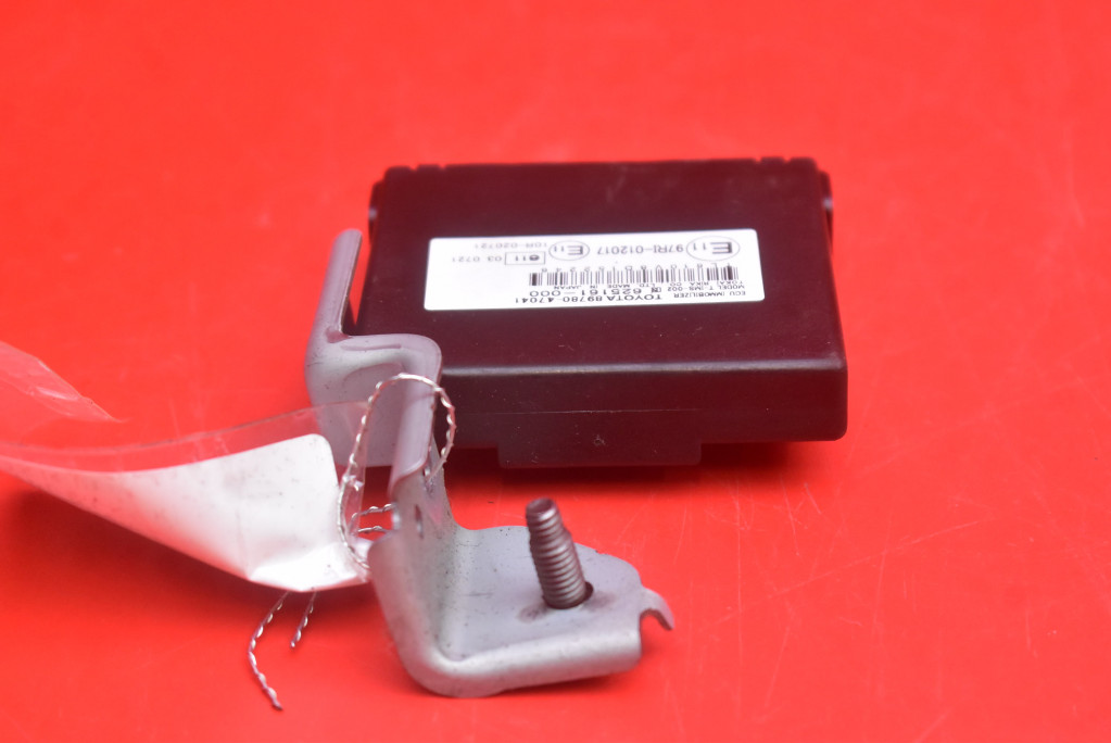 control unit module IMMO 89780-47041 TOYOTA PRIUS 2 II XW20 1.5 VVTi 78 KM