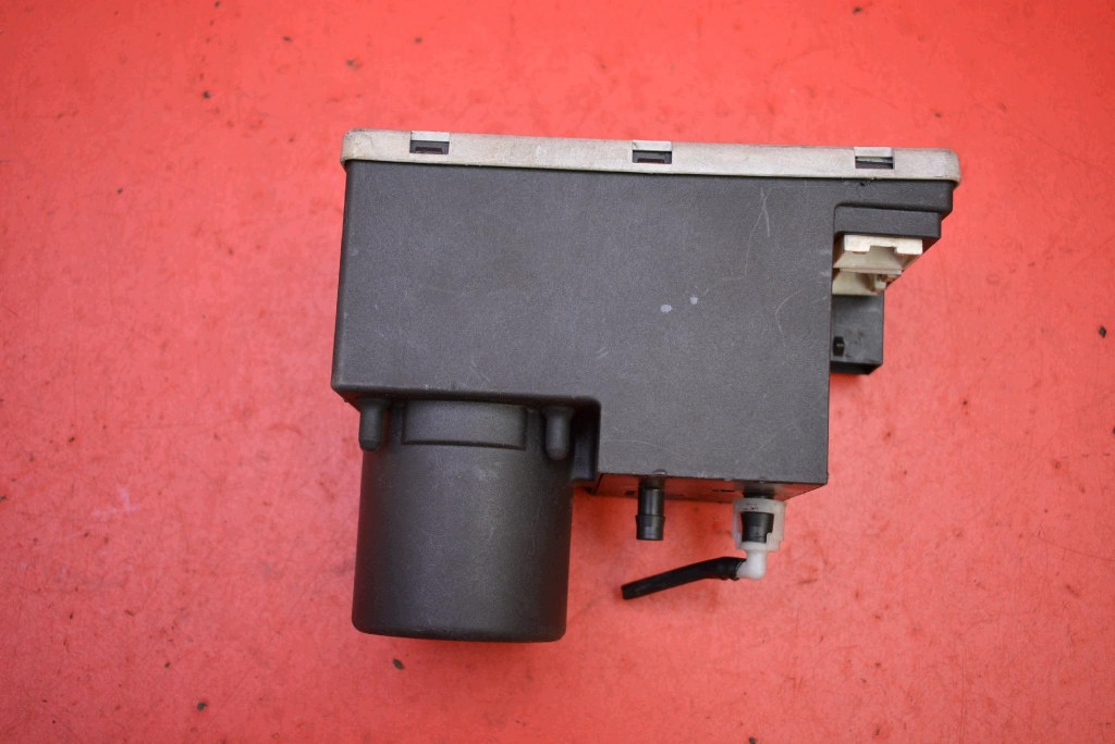 pompe central de la serrure 8D0862257A AUDI A4 B5 berline 97-01
