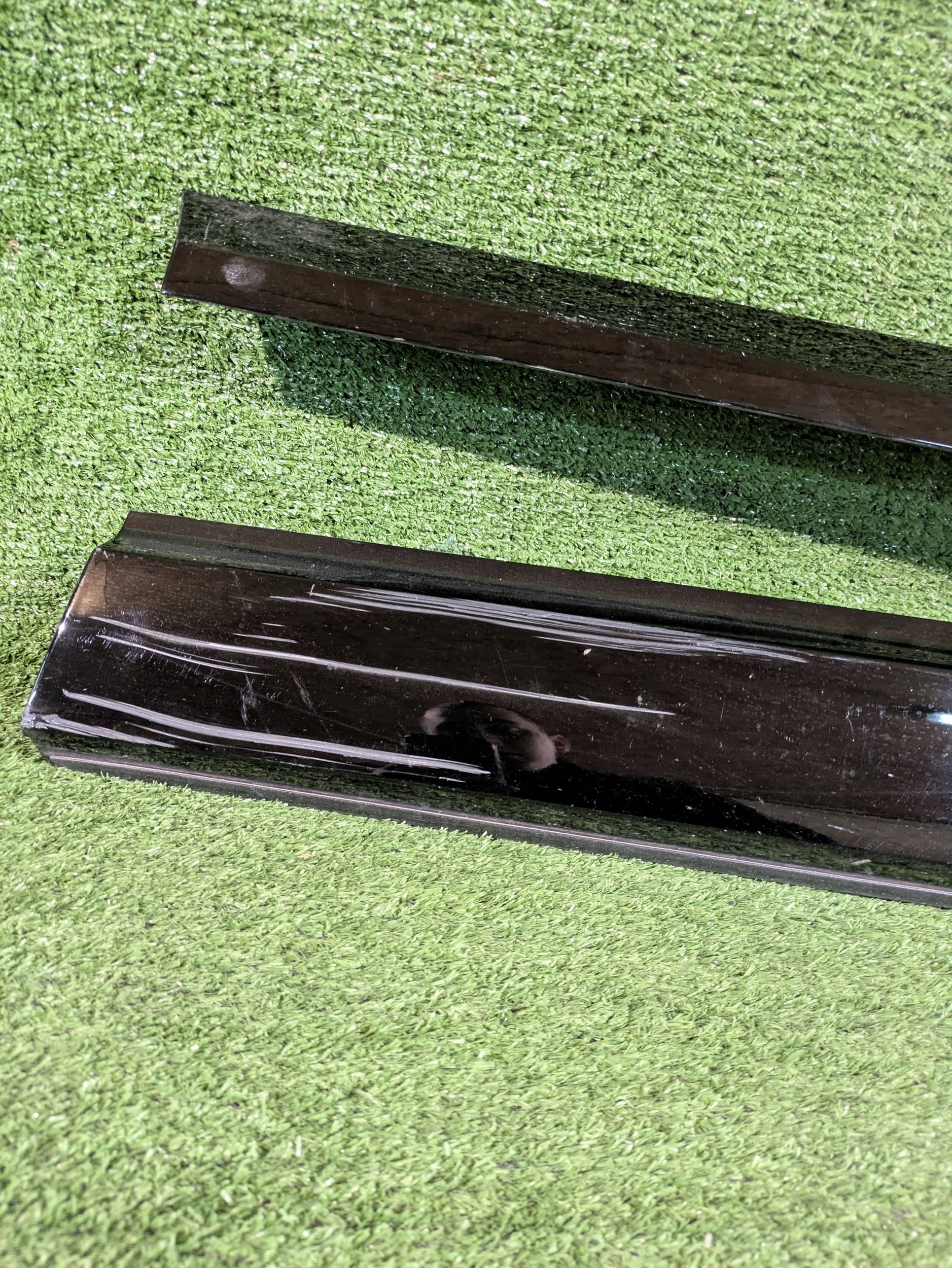 moulding door right front OPEL MOKKA II B NR.42
