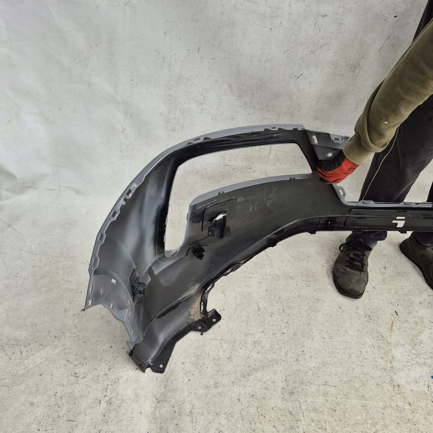 NISSAN X-TRAIL T33 IV 21- bumper front front SPR PDC