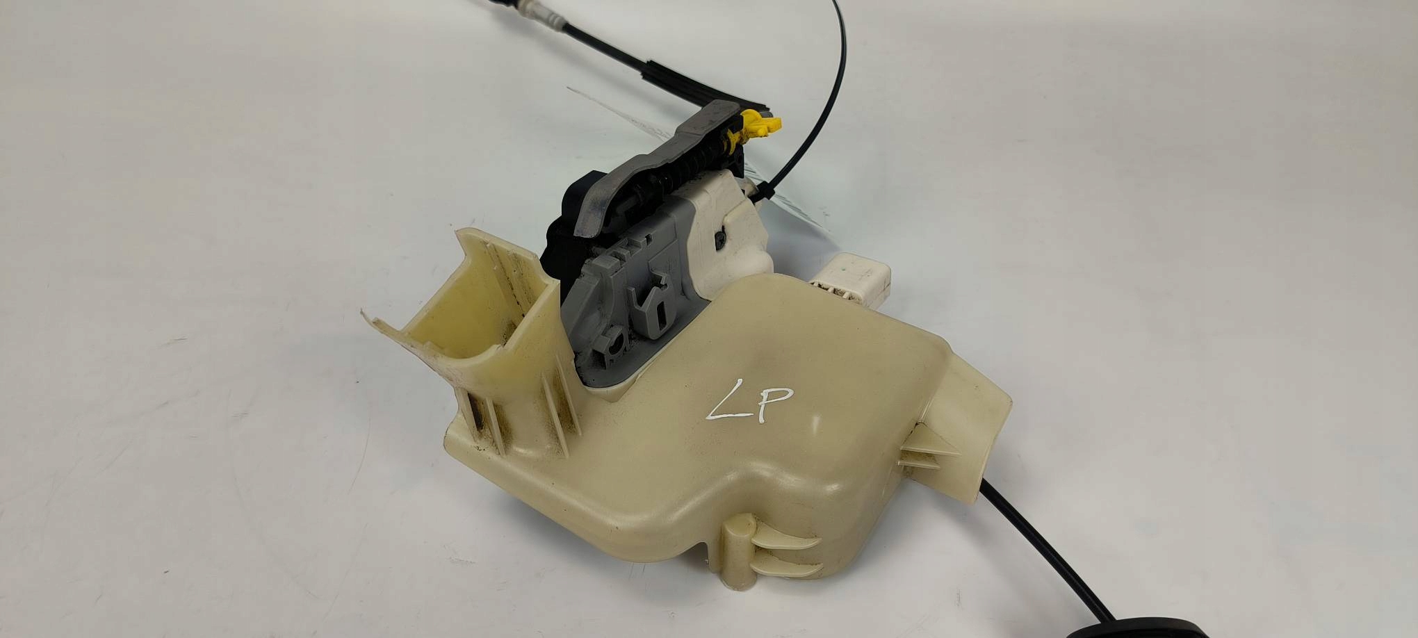 lock door left front AUDI A6 C7
