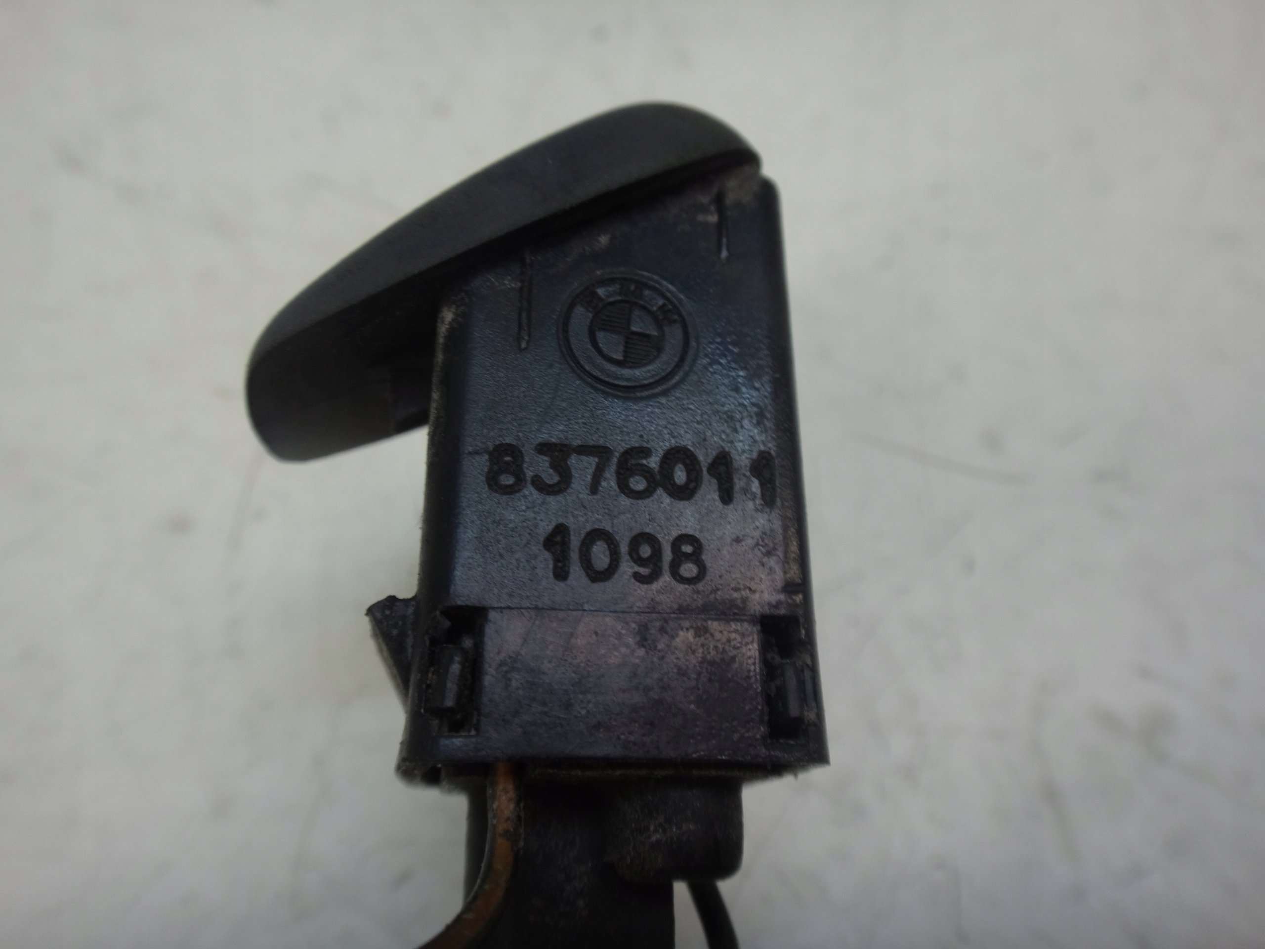 DYSZA SPRYSKIWACZ MASKI SZYBY PRZÓD PRZEDNIEJ BMW E36 Z3 Typ samochodu Samochody osobowe