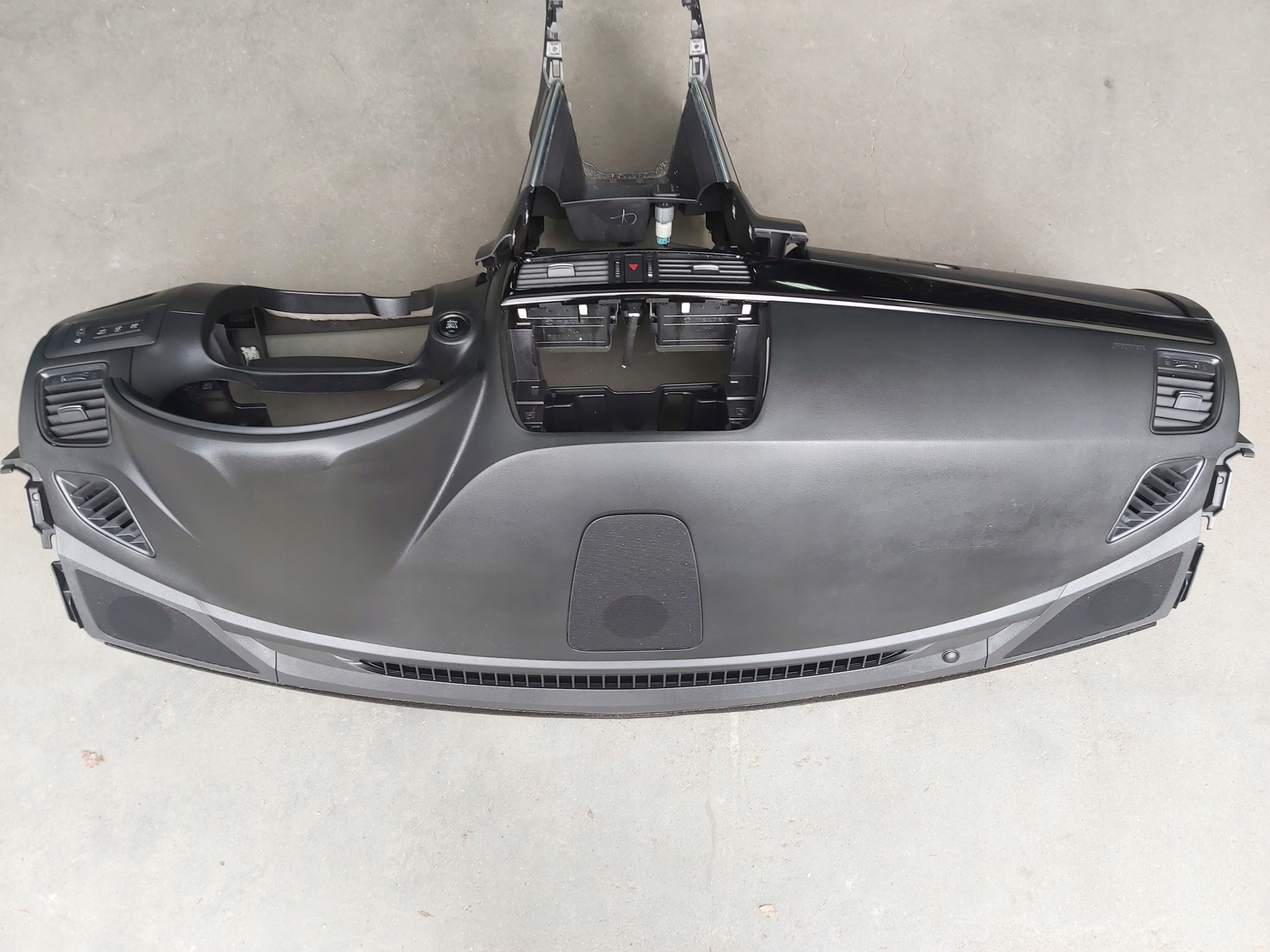 dashboard cockpit console DASHBOARD UK MAZDA CX-5 CX5