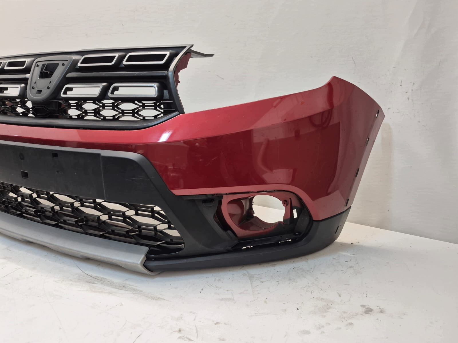 DACIA SANDERO II STEPWAY LIFT 16- bumper front front 620223900R