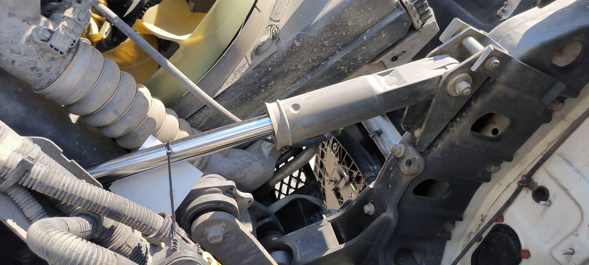 damper lifting cabs 2019 IVECO STRALIS AS440ST/P LNG