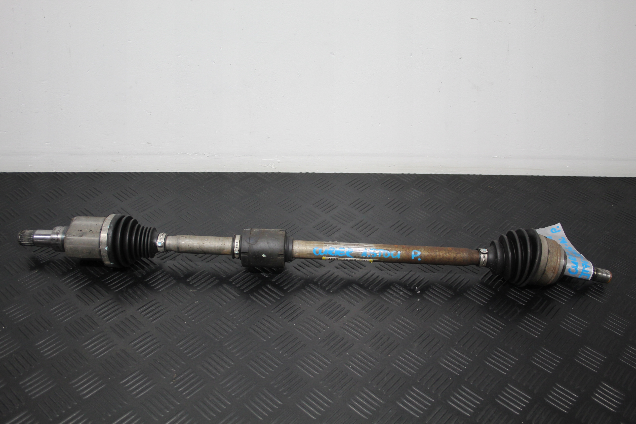 semi-axis right front FORD TRANSIT COURIER LIFT JT76-3B436-AC