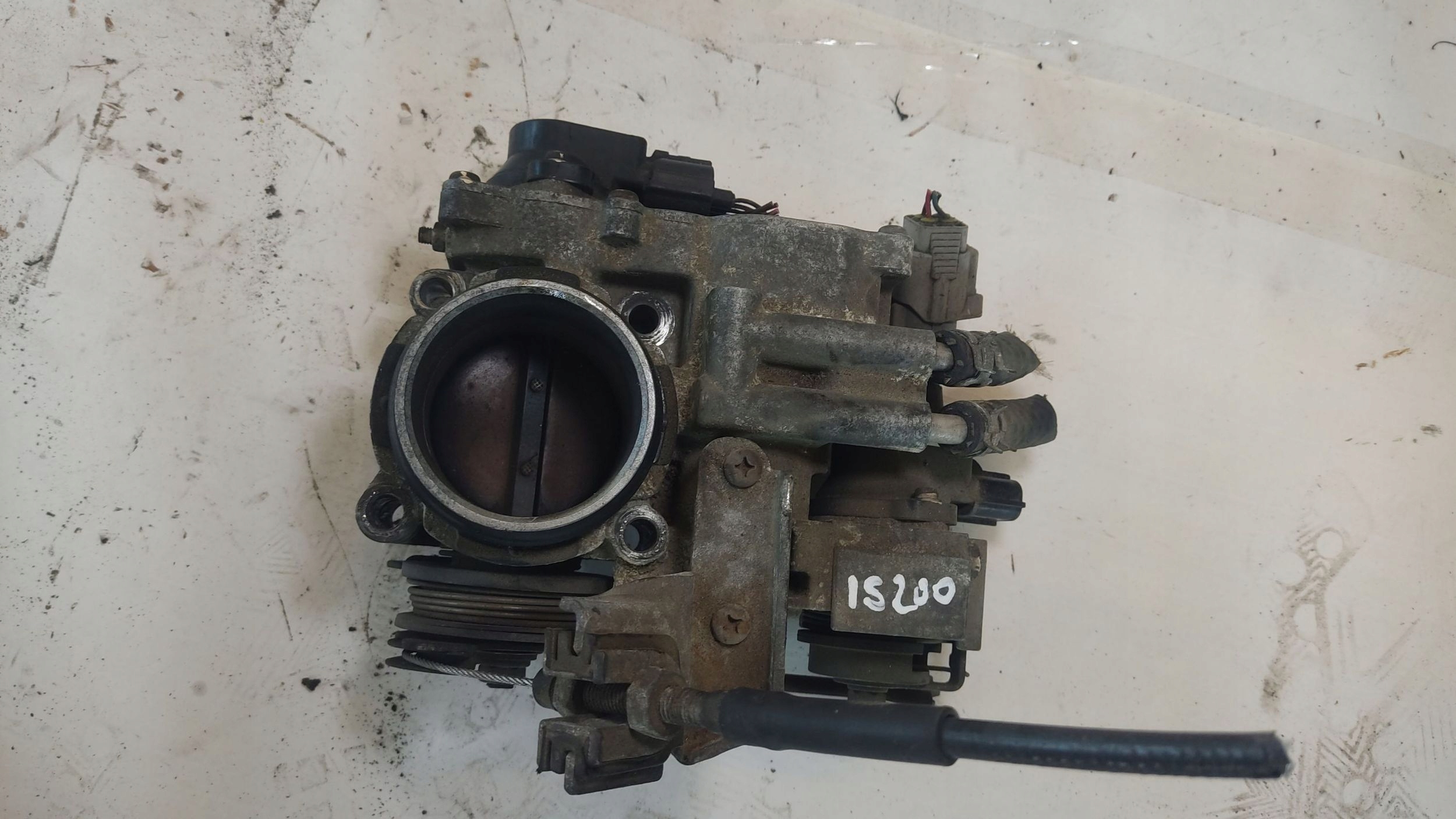 throttle flap LEXUS IS 200 2.0 petrol