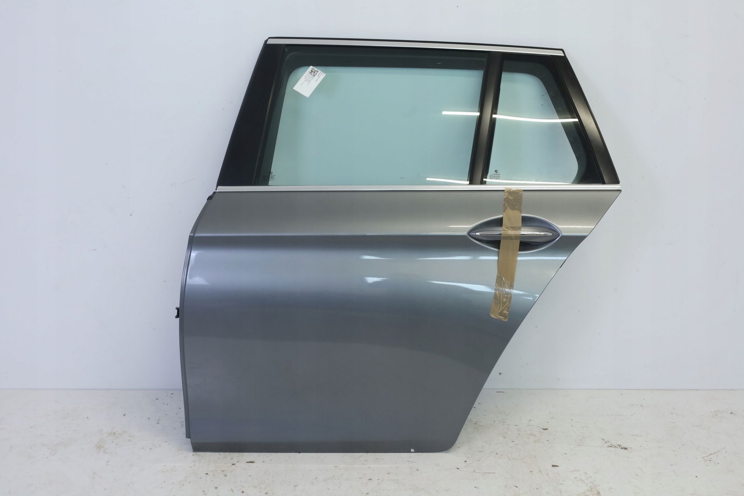 DRZWI LEWE LEWY TYŁ TYLNE BMW F11 A52