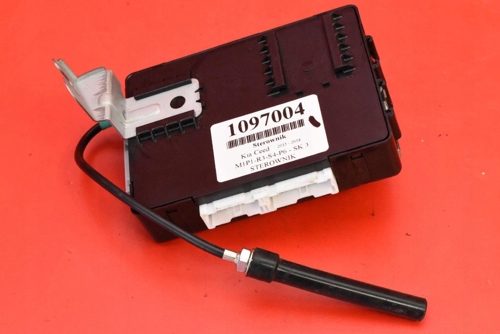 control unit module ASSY BCM 95400-A2210 KIA CEED 2 II 1.6 CRDI 136 KM 15-18