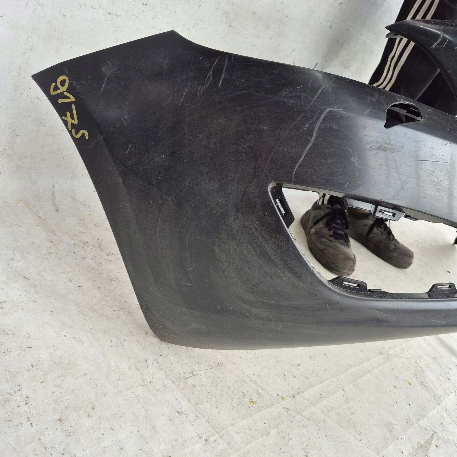 VOLVO V60 and 1 S60 II 2 10-13 bumper front front washer