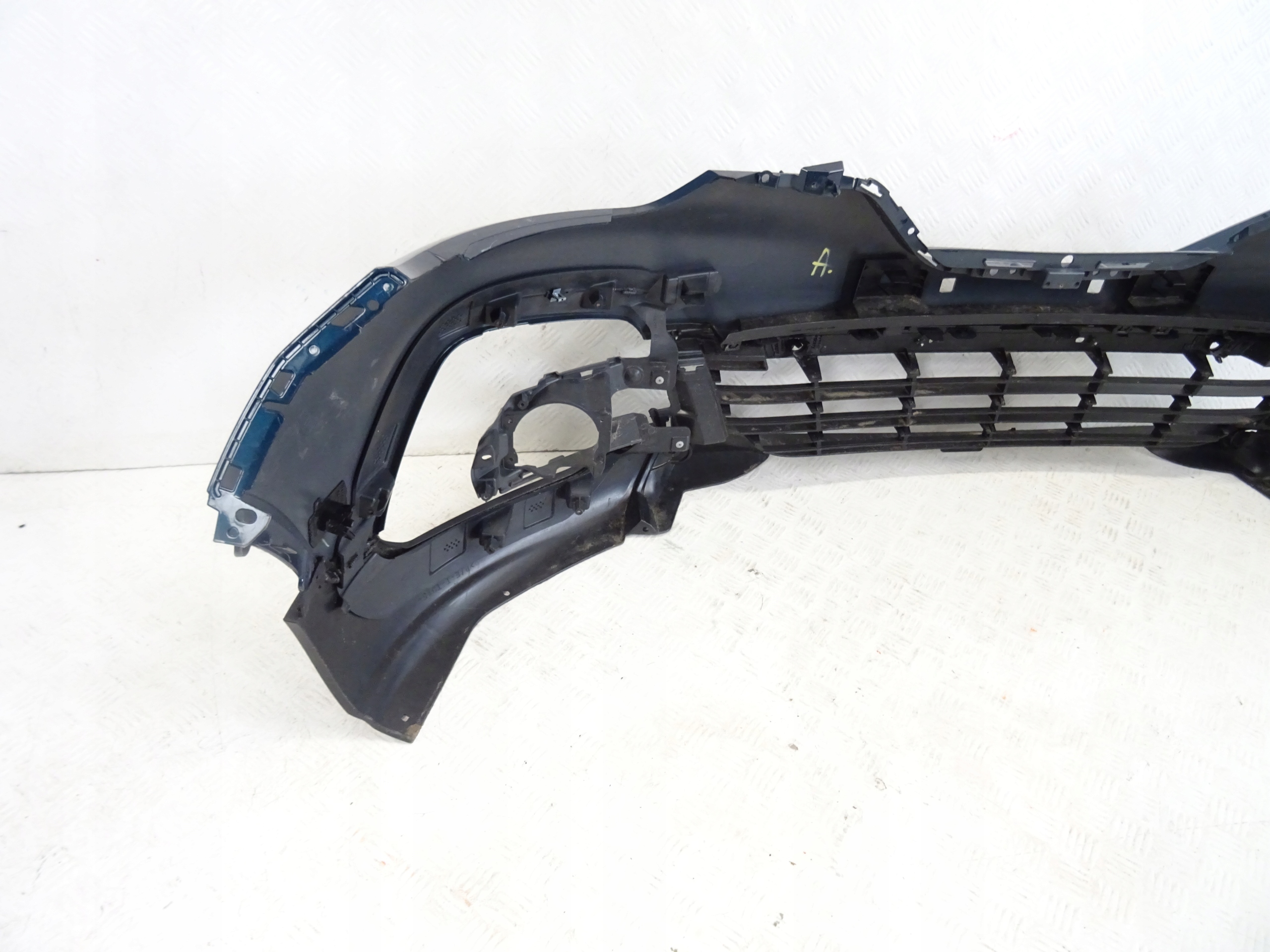 RENAULT CAPTUR LIFT bumper front front