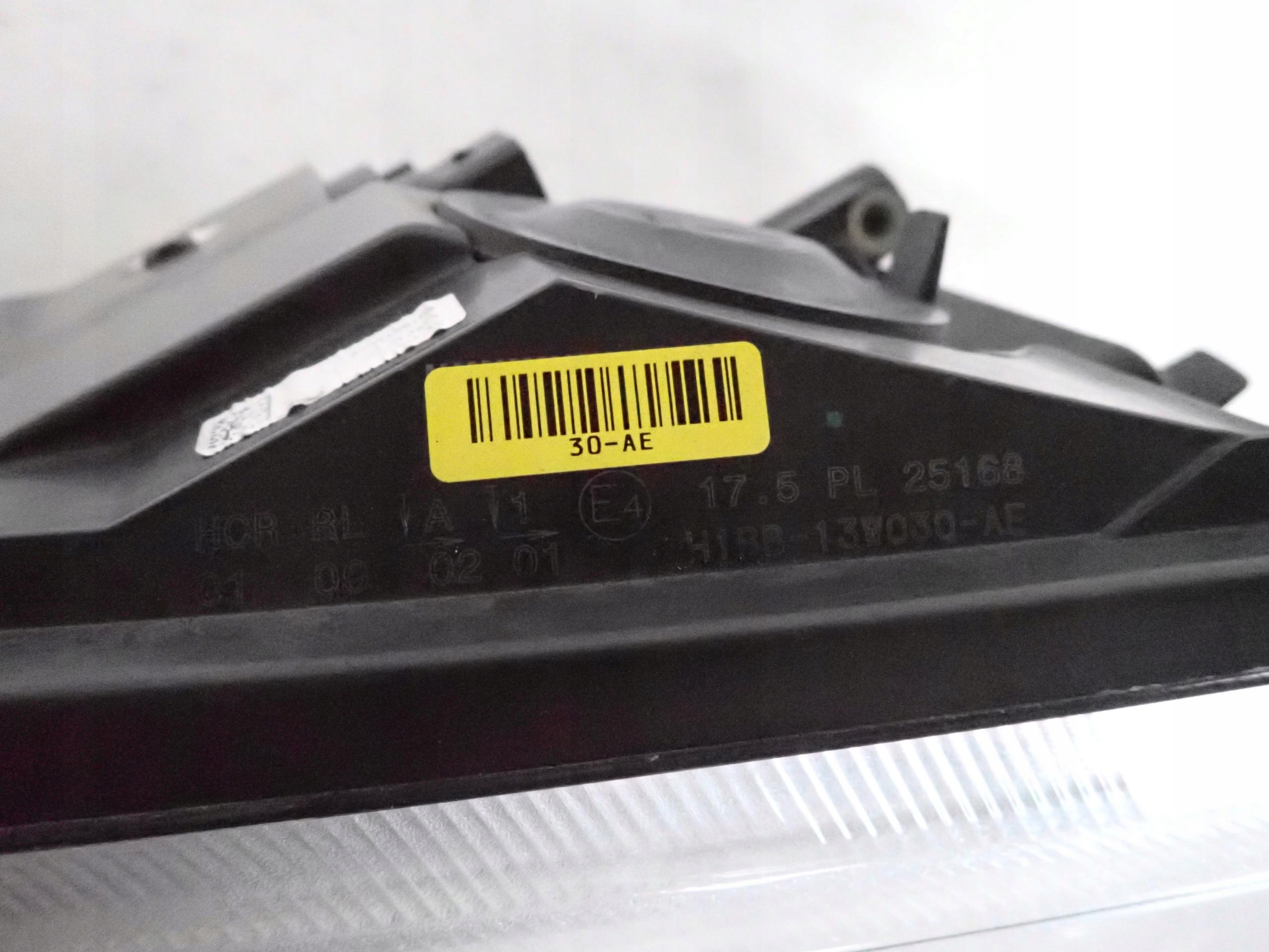 FORD FIESTA VIII 8 MK8 16-21 light front left