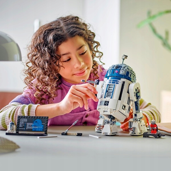 LEGO Star Wars 75379 R2-D2 - 75379 Marka LEGO