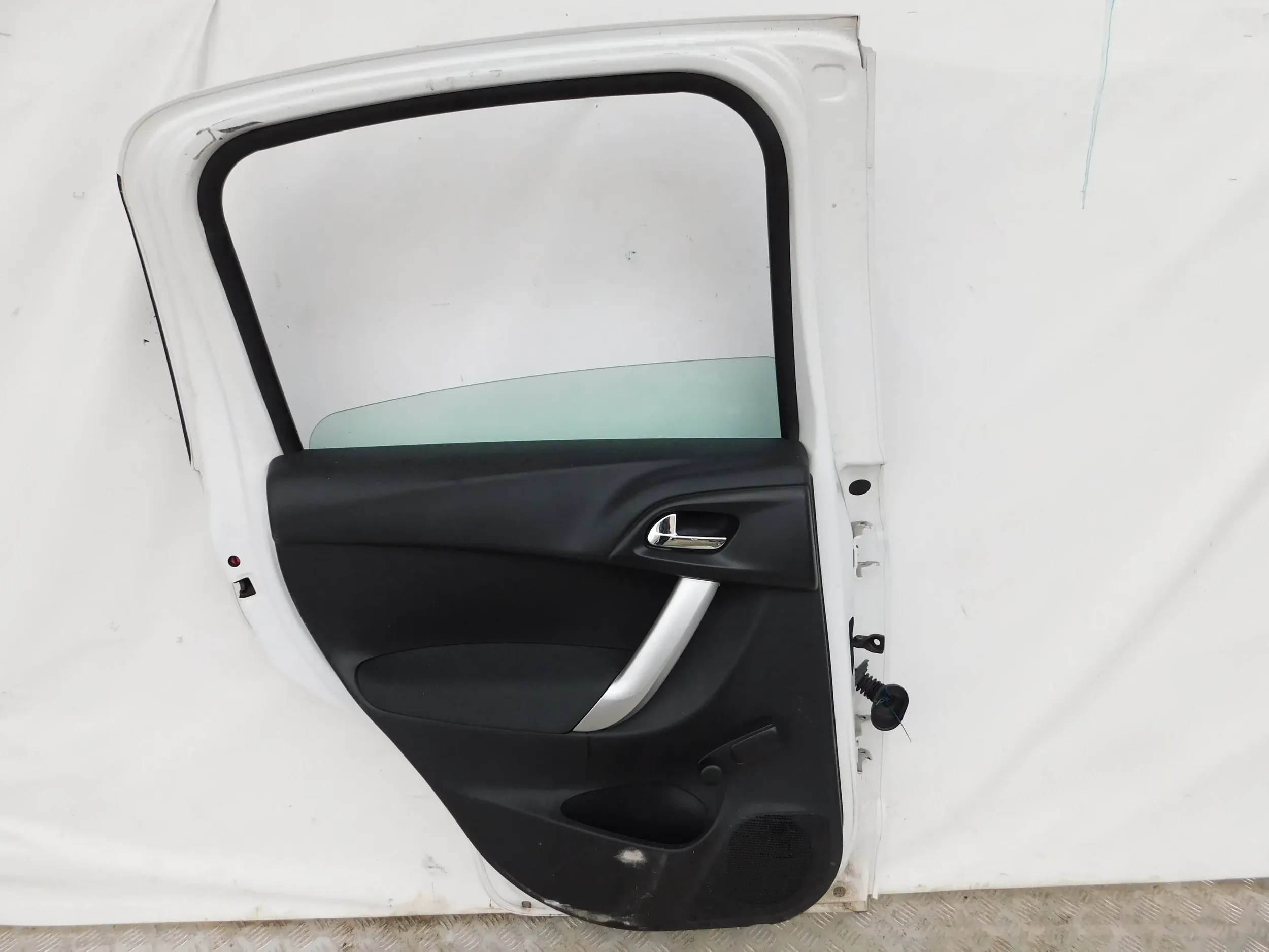 Tür heck hinten links CITROEN C3 II 09
