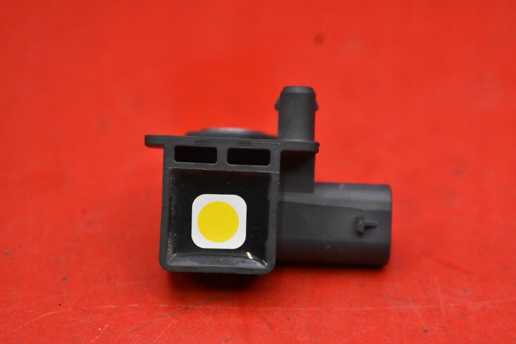impact sensor 95920-L1000 KIA EV6 GT-LINE 21