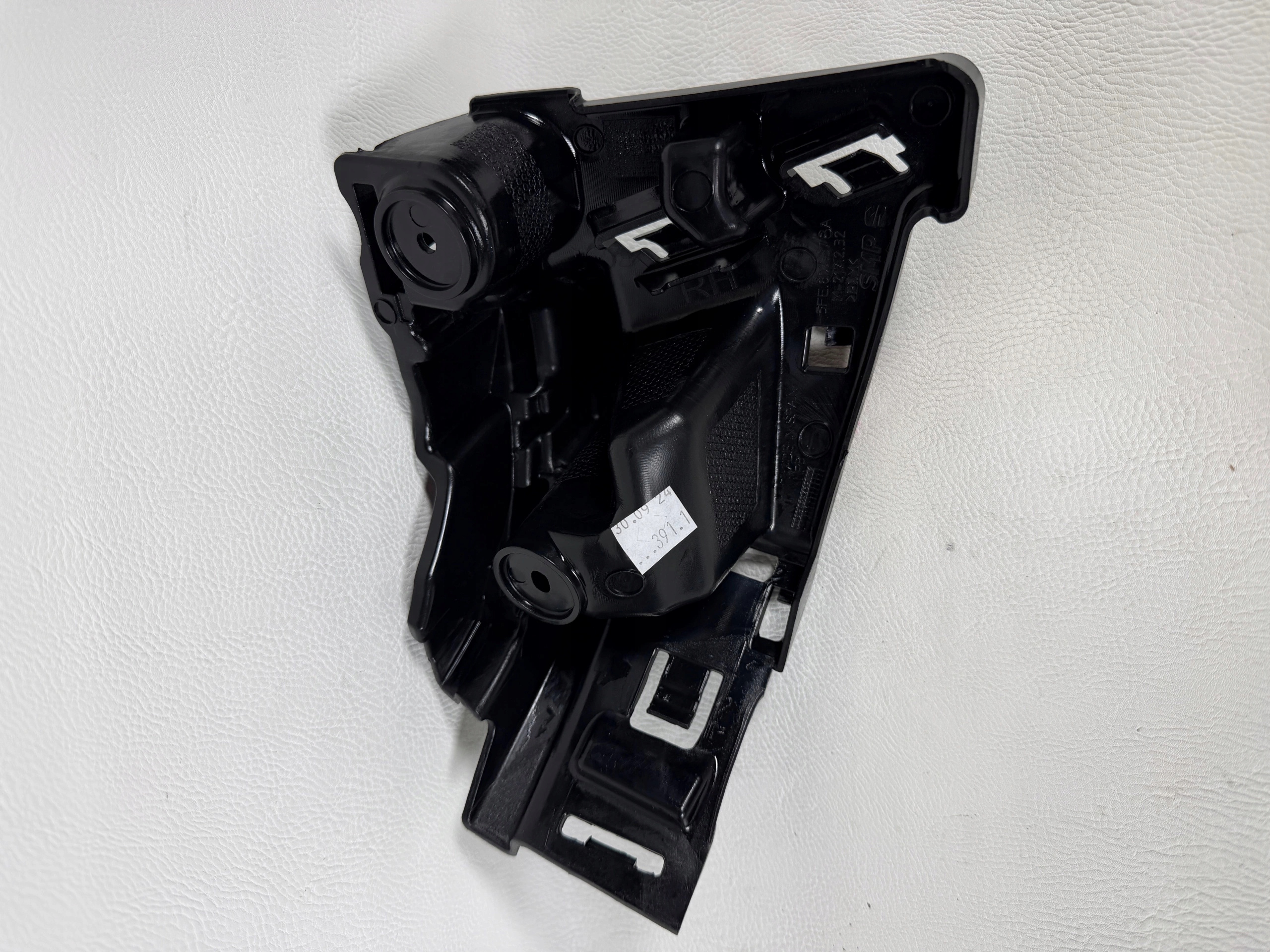 Seat Leon 4 IV bumper bracket rear part 5FE807378A