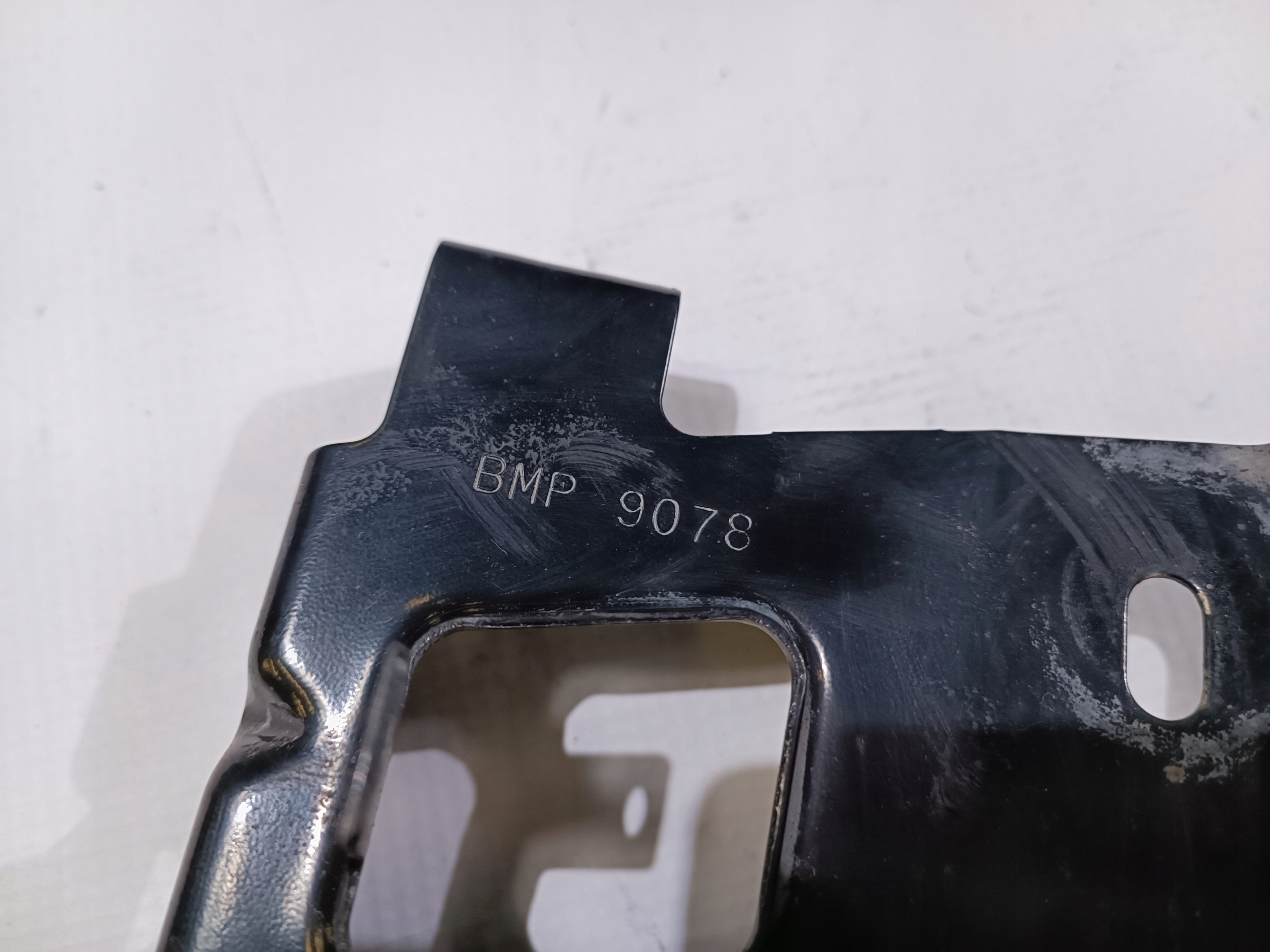 Supporto staffa Paraurti parafango Destra posteriore Corvette C5