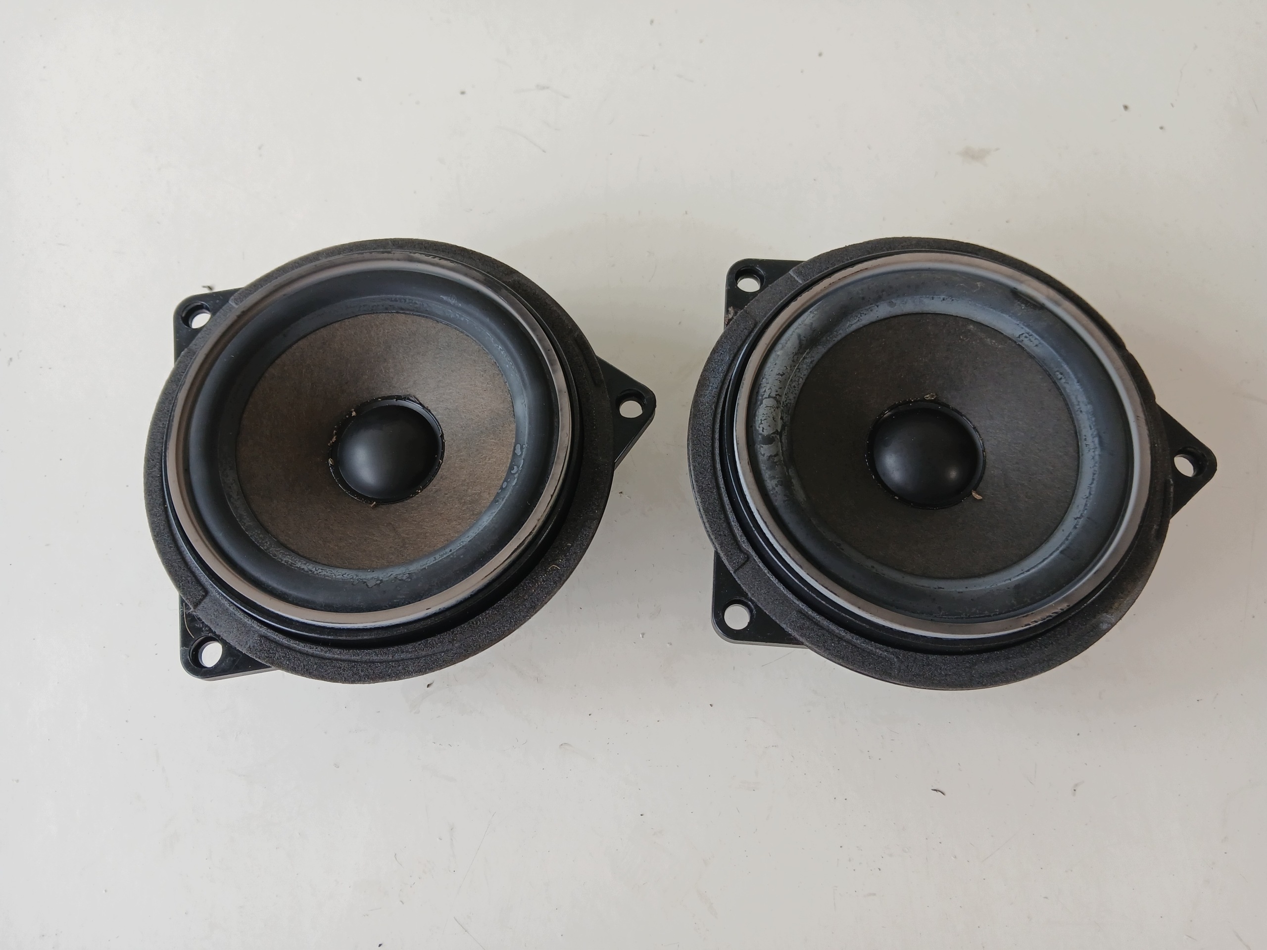 BMW E87 speaker SREDNIOTONOWY 6922214