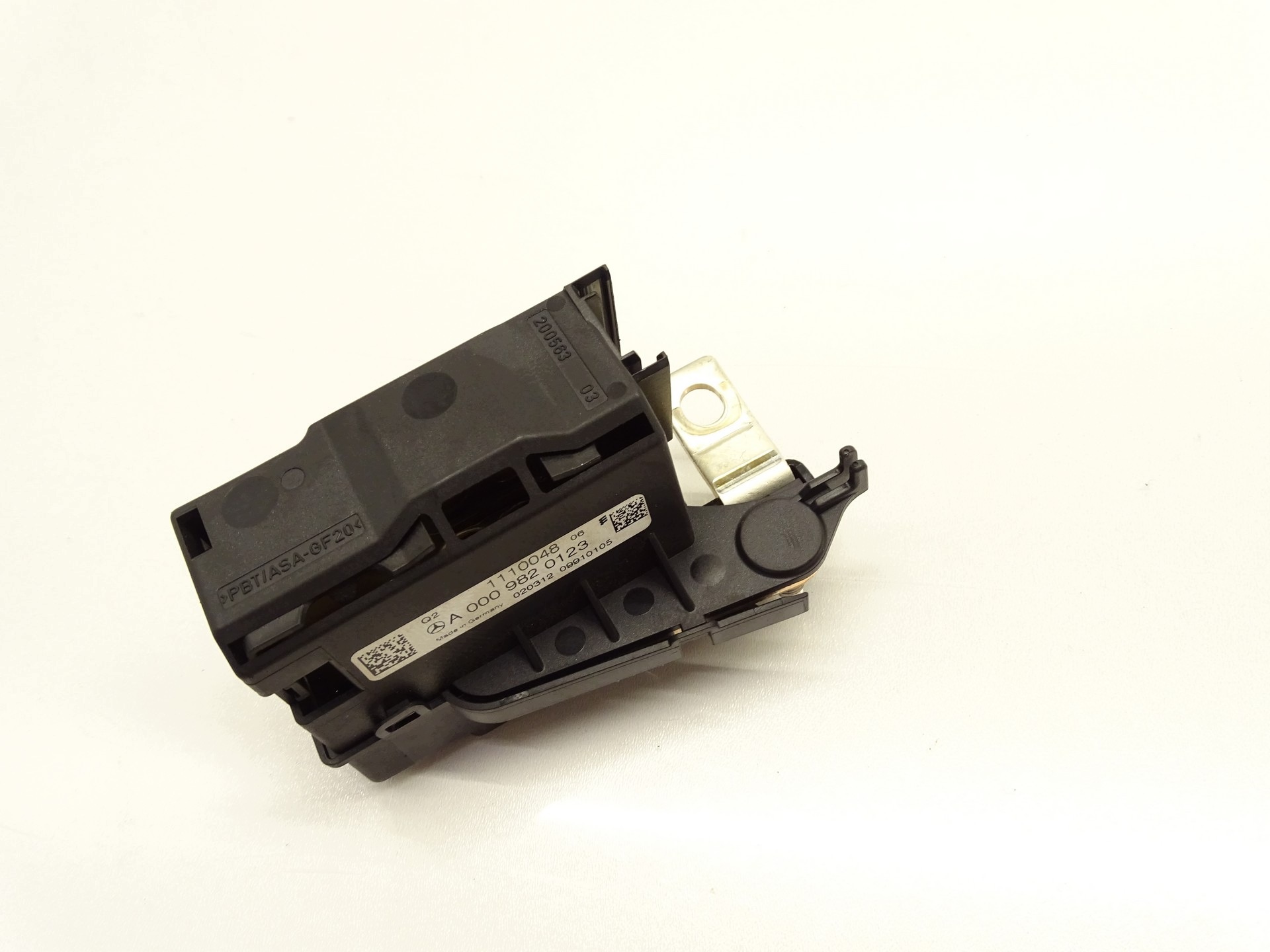 fuse relay module START STOP MERCEDES ML GLE W166 A0009820123