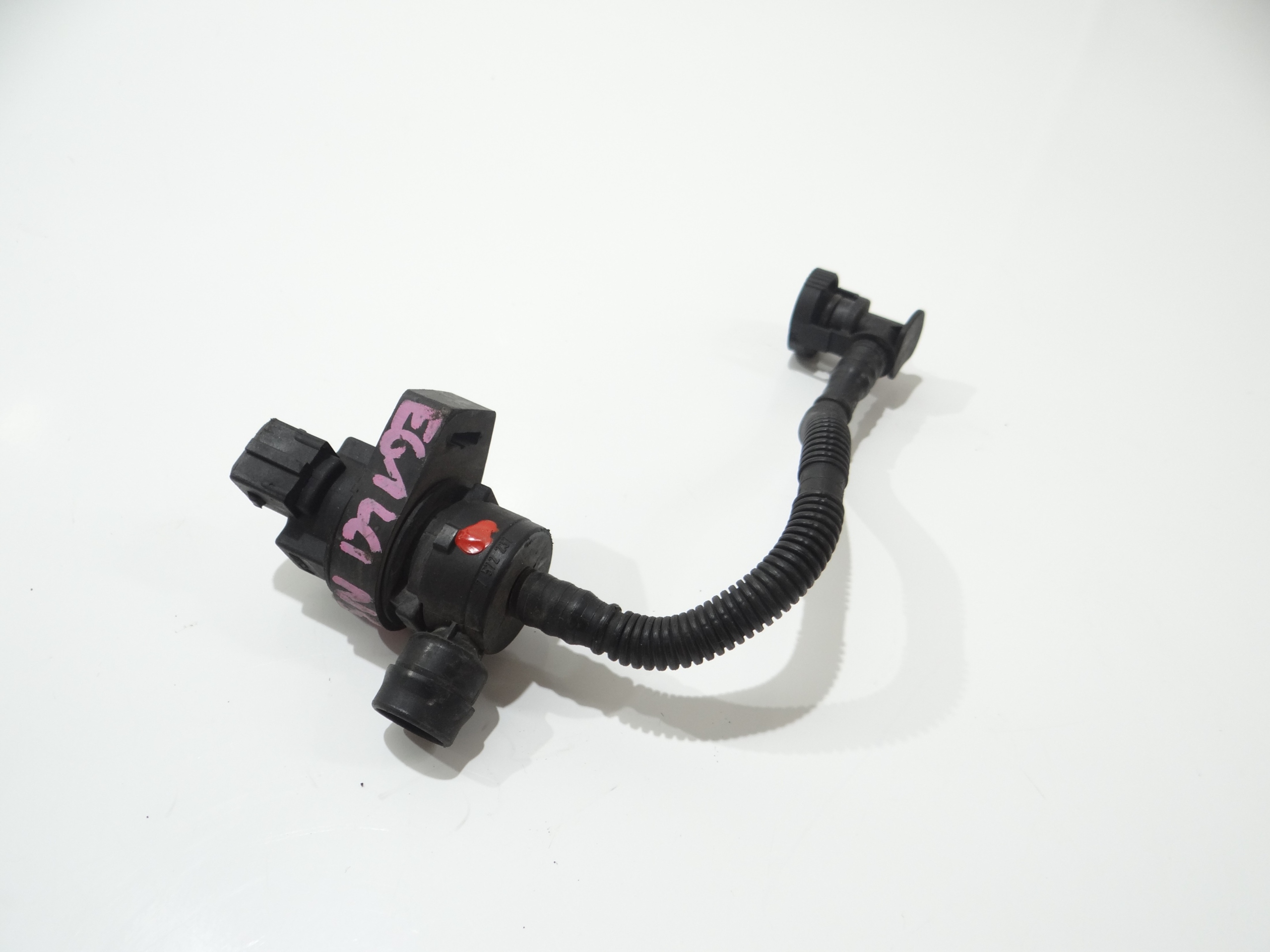 Vanne à vide BMW E60 E61 N53 7572237