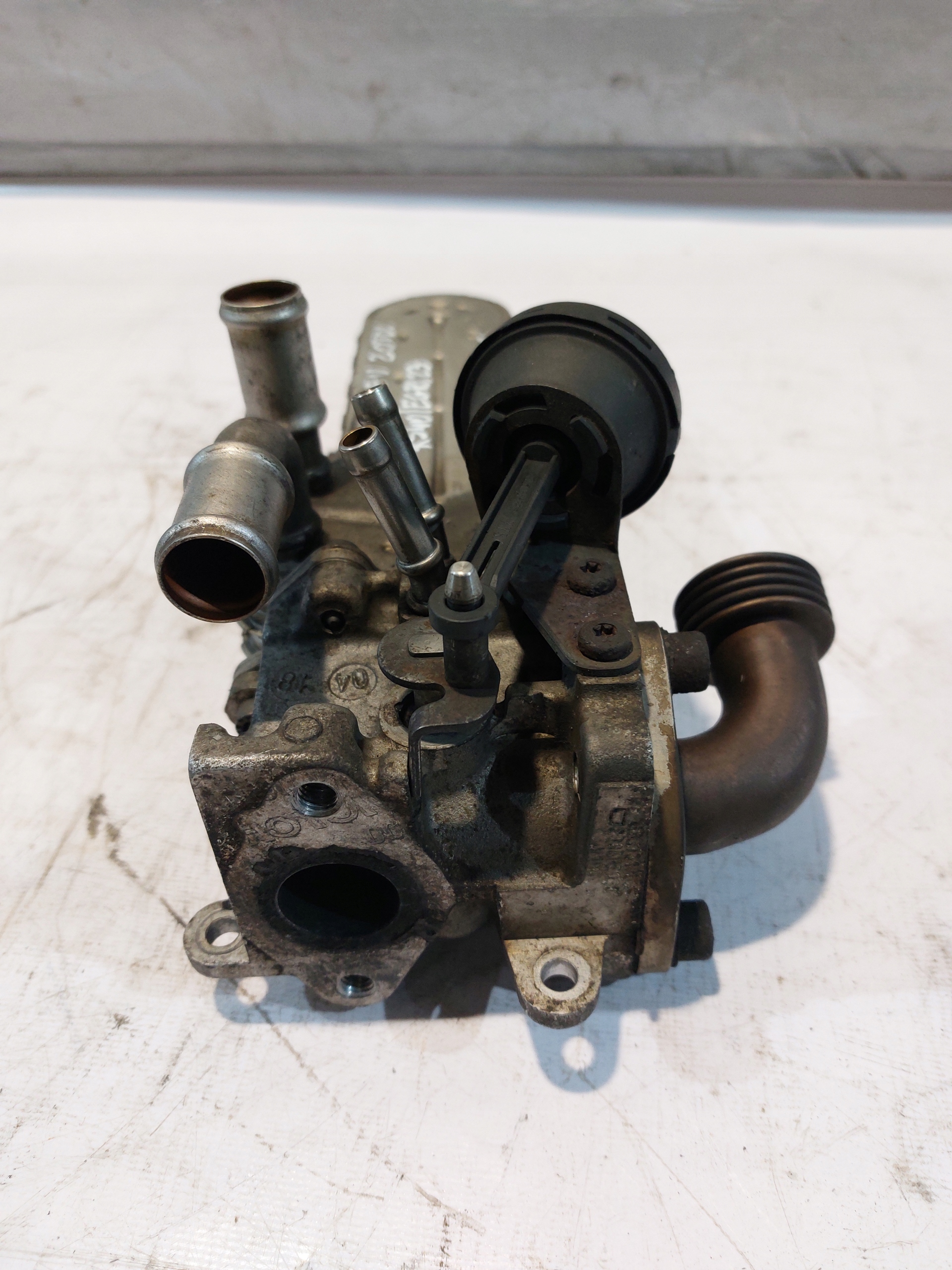 agr-ventil kühler VW GOLF V 2.0TDI