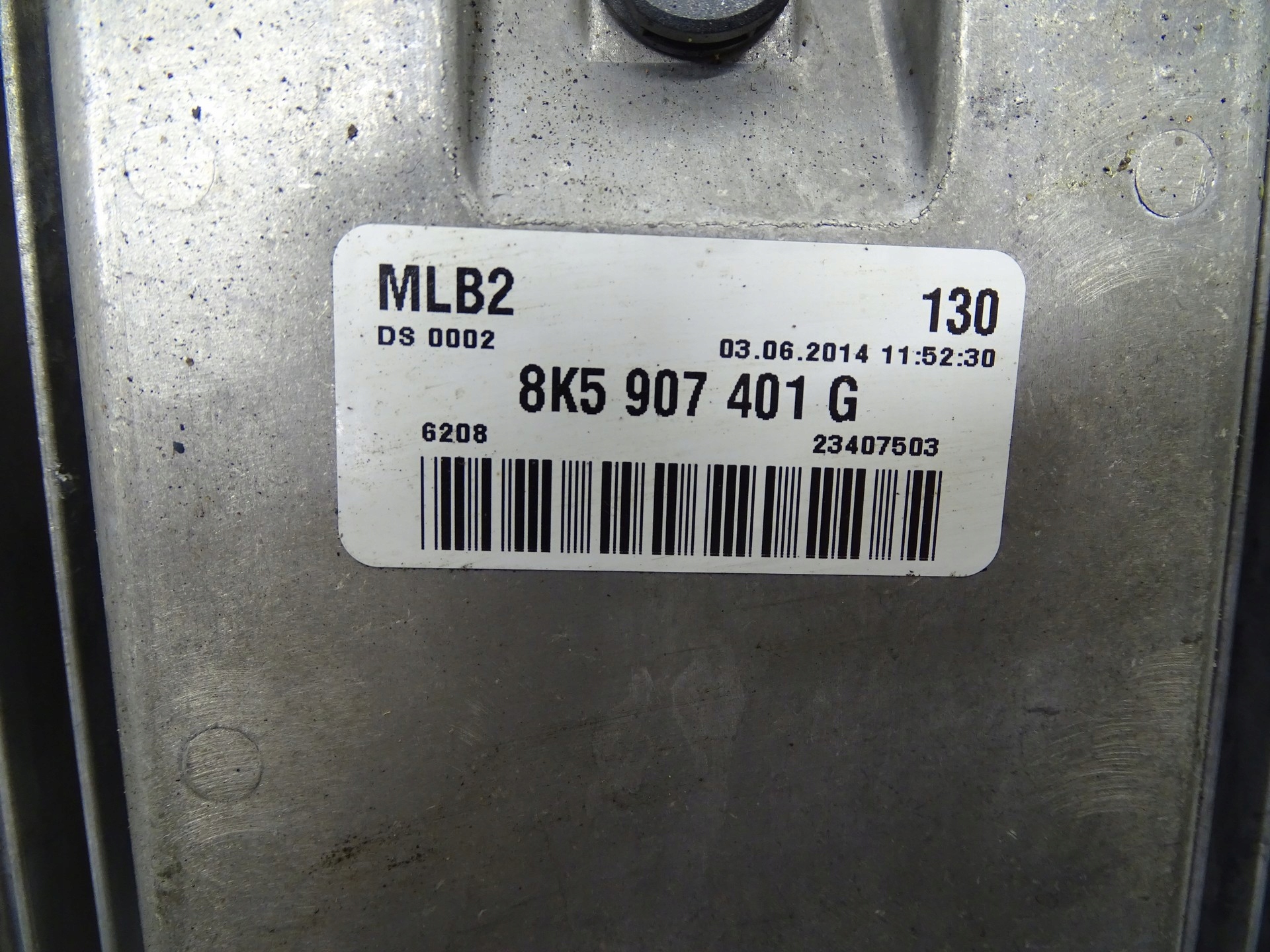 control unit computer of the engine AUDI A5 8T 8K5907401G