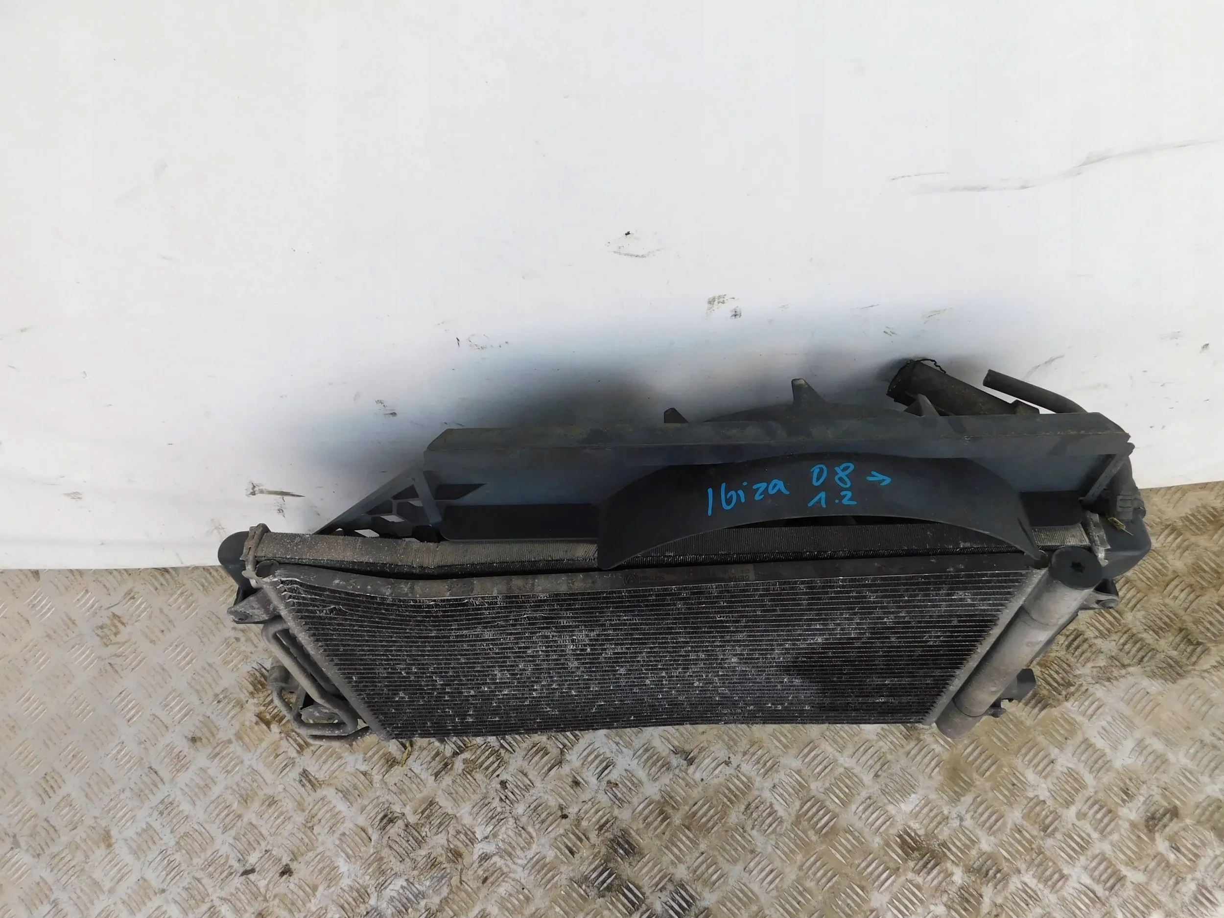 chladič chladiče ventilátor SEAT IBIZA 6J 1.2