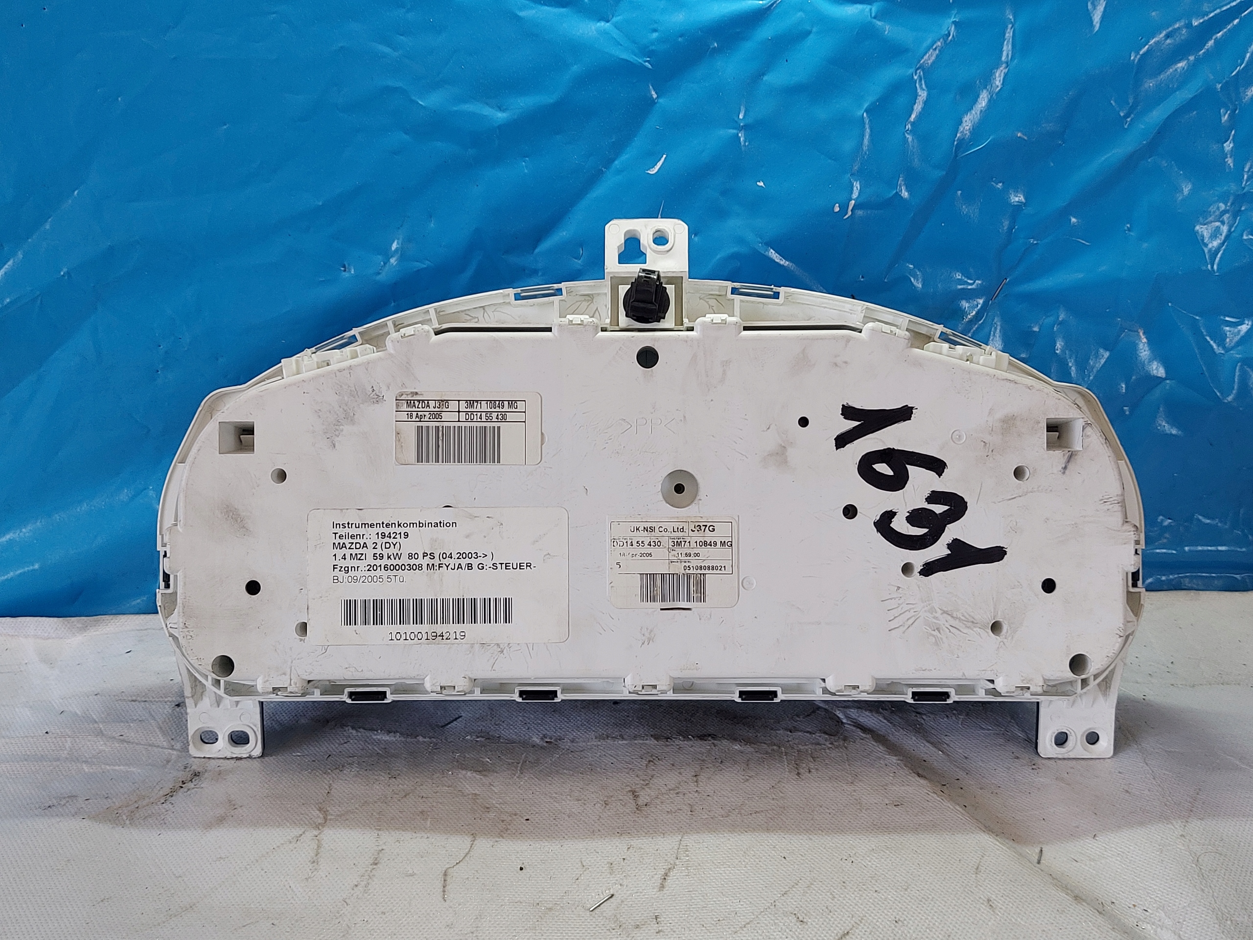 dials clock MAZDA 2 1.4 MZI 3M7110849MG