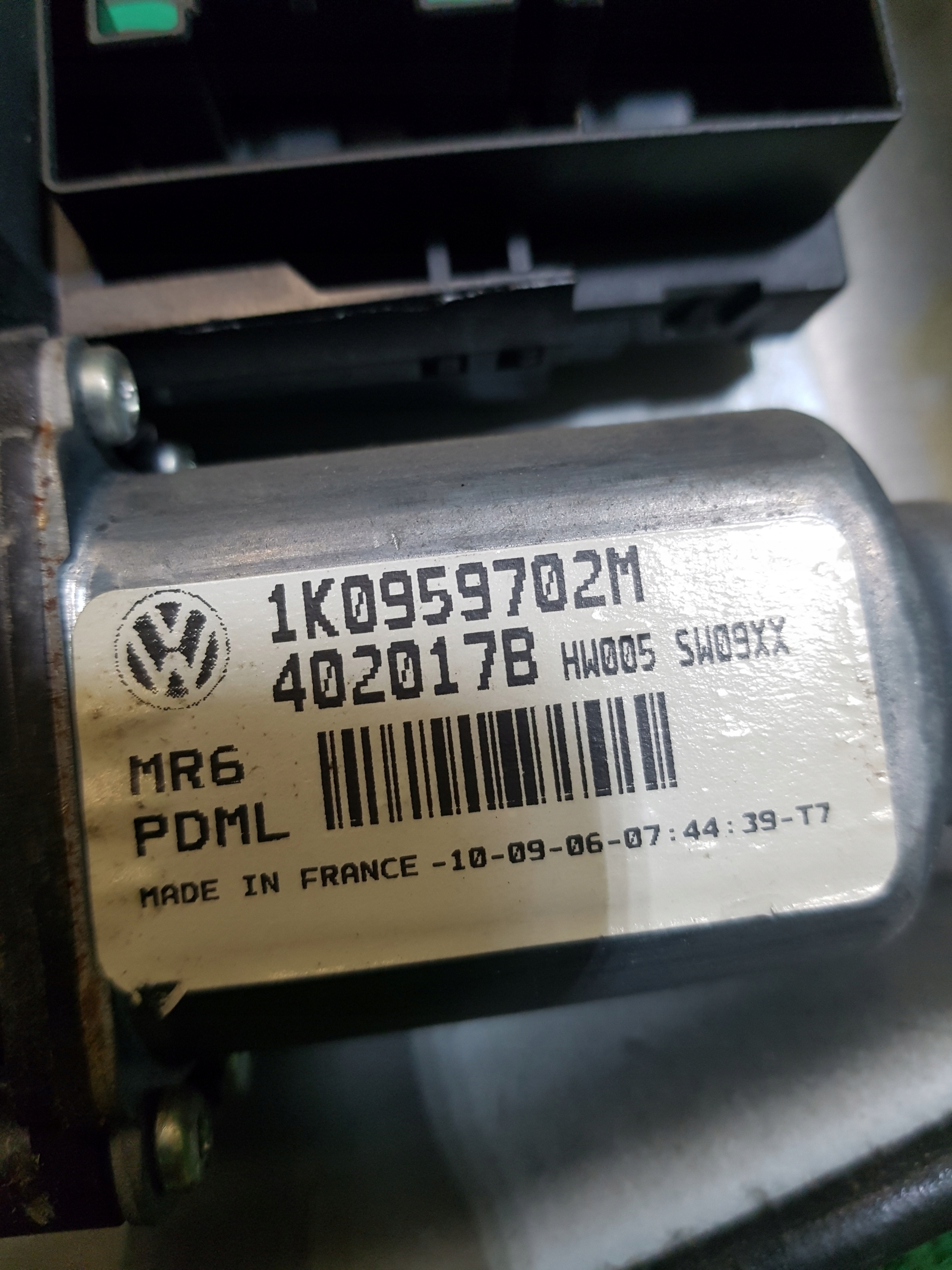 ELE mechanism windows right front VOLKSWAGEN GOLF 5 1K0959702M