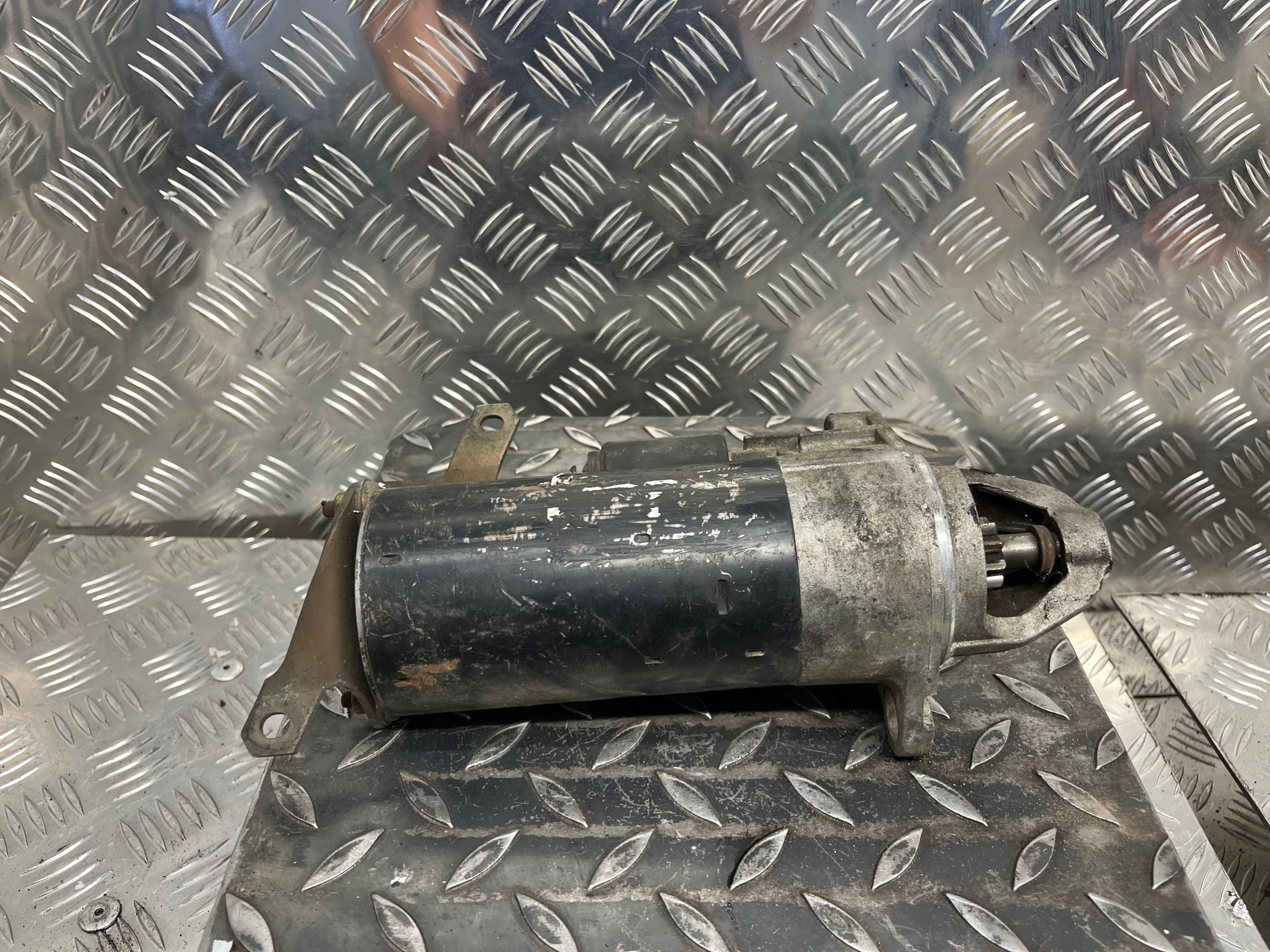 Anlasser Starter AUDI A8 D2