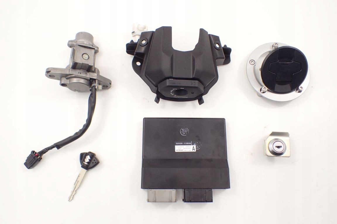 Stacyjka kluczyk modul Zestaw Suzuki GSX S 750 18