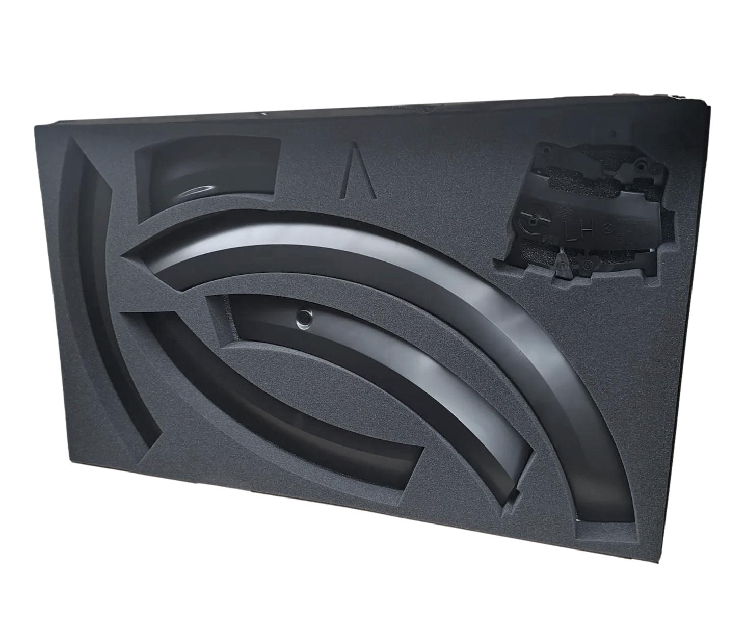 Volvo XC60 II sada rozšíření krytky blatníku podklad Oe 40003481