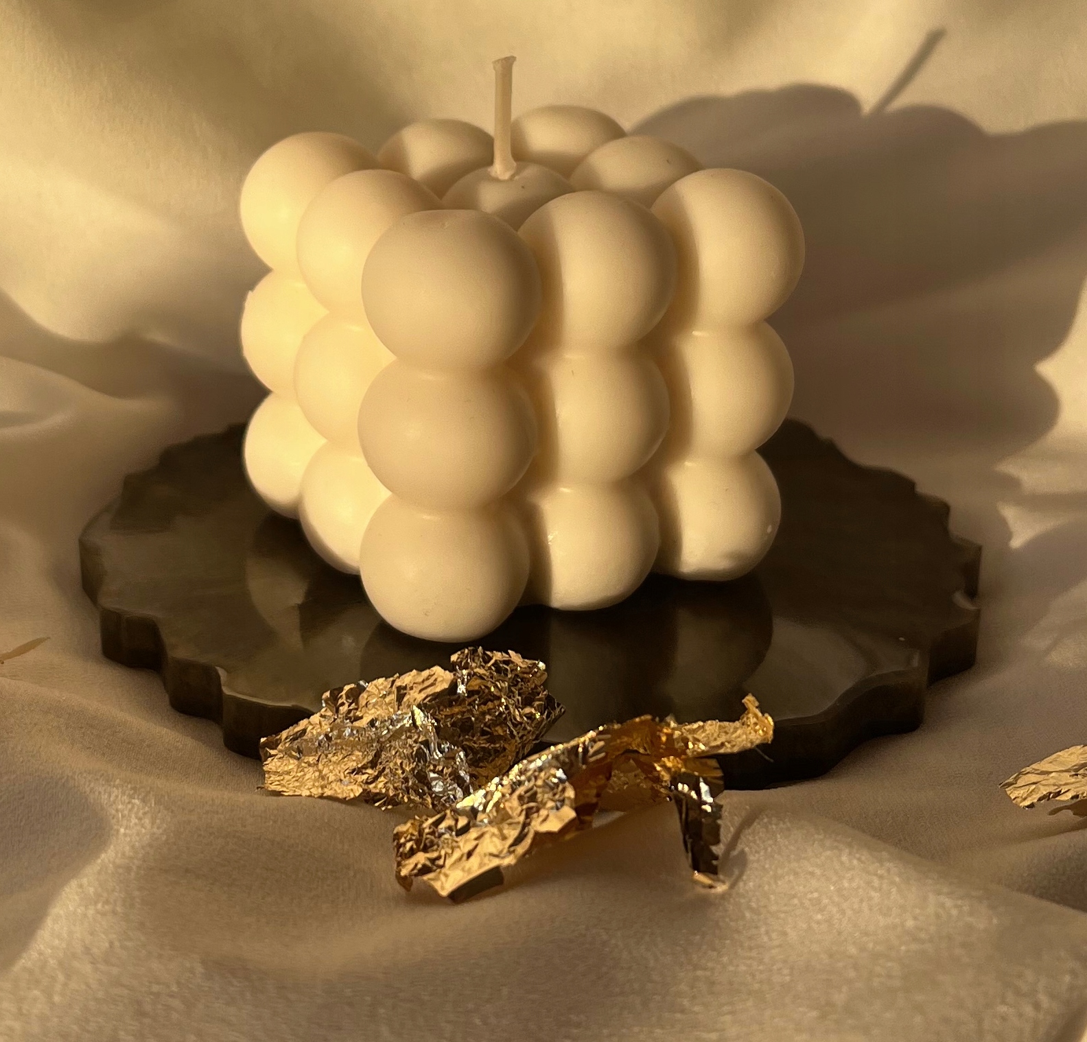 ZESTAW!!Świeca sojowa bubble z podstawką z żywicy