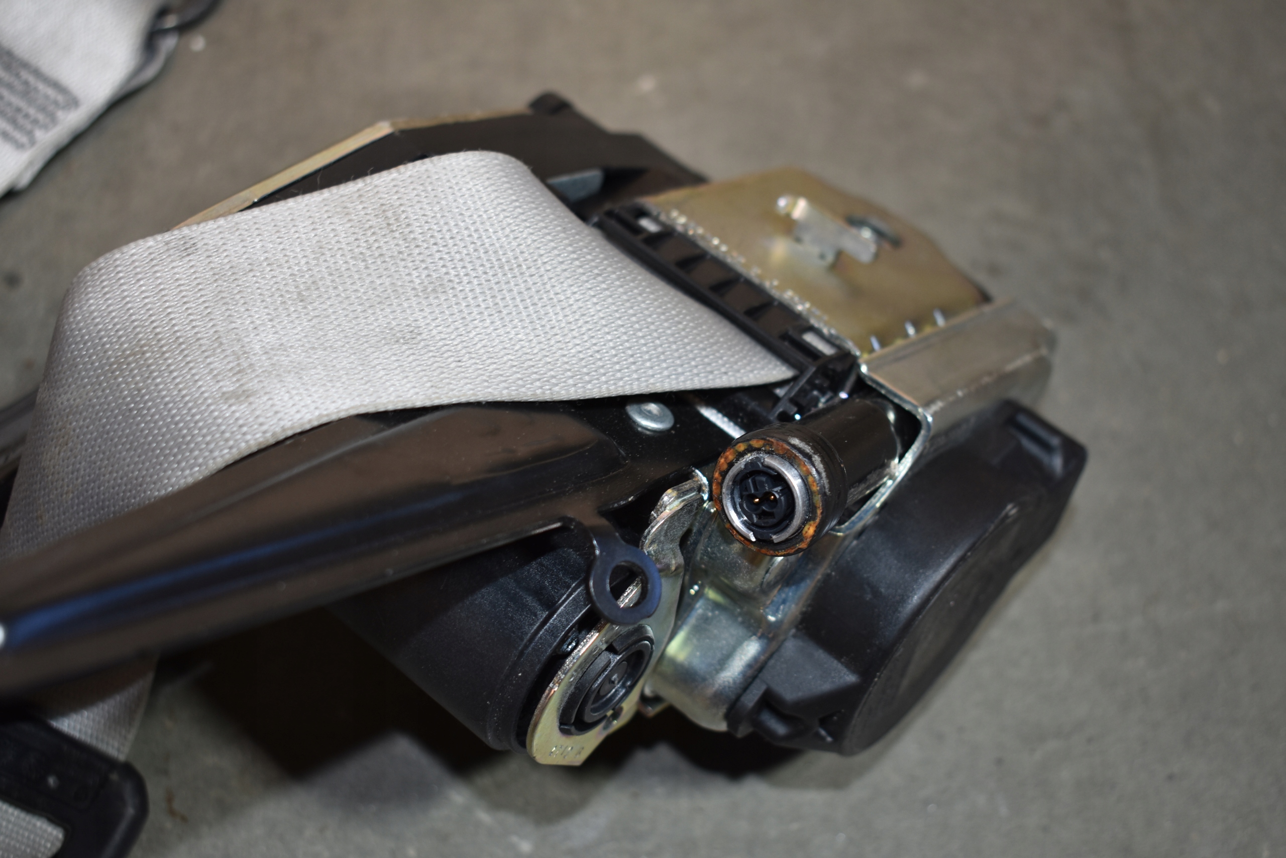perfect condition seat belt front front left PORSCHE PANAMERA 971 1