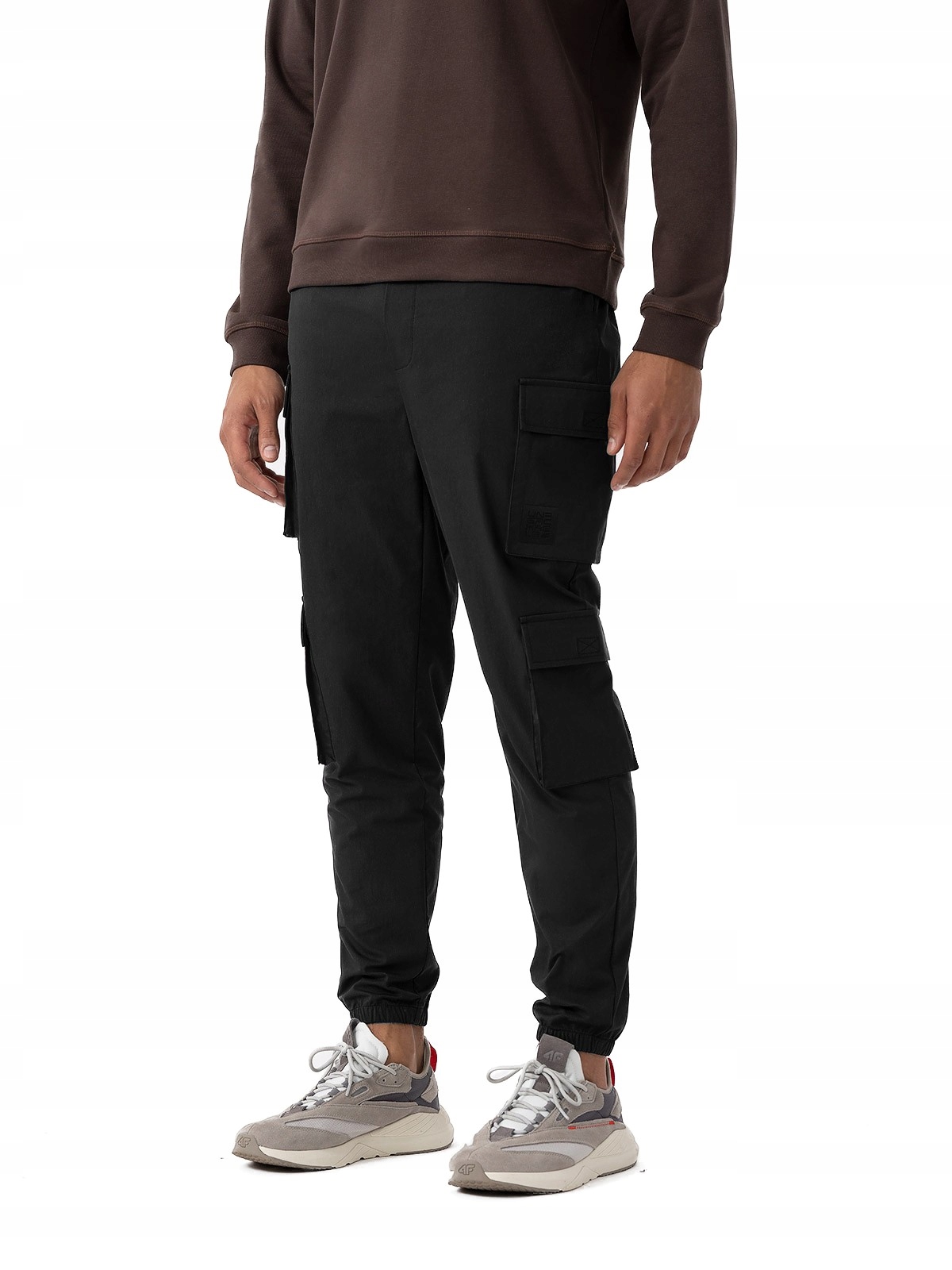 4F Spodnie Casual Cargo Męskie 4FAW23TTROM449-20S Głęboka Czerń M