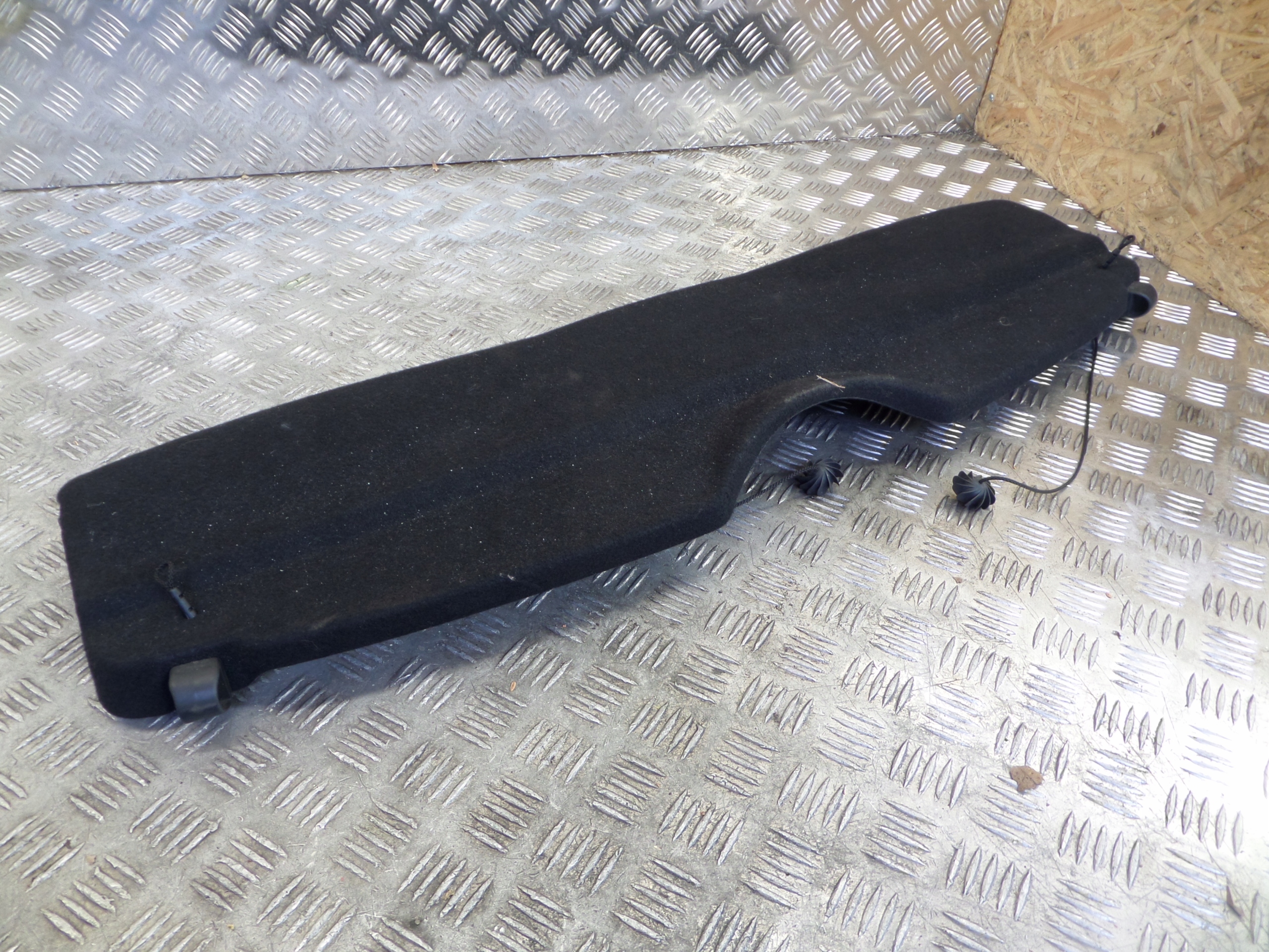 MINI COOPER F56 plato rear boot original 7302421