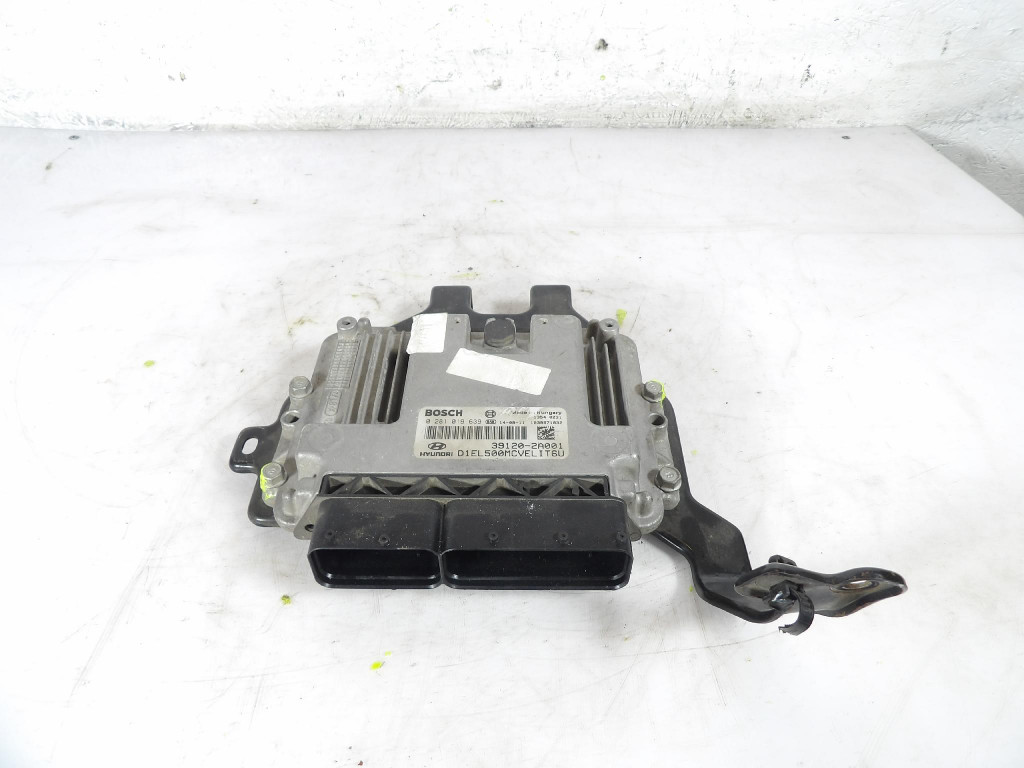 HYUNDAI IX35 1.7CRDI control unit of the engine 39120-2A001