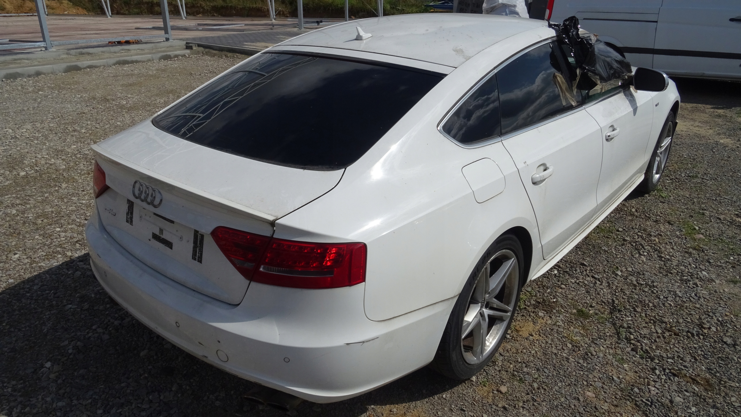 AUDI A5 heckklappe kofferraumdeckel FENSTER LY9C 2011