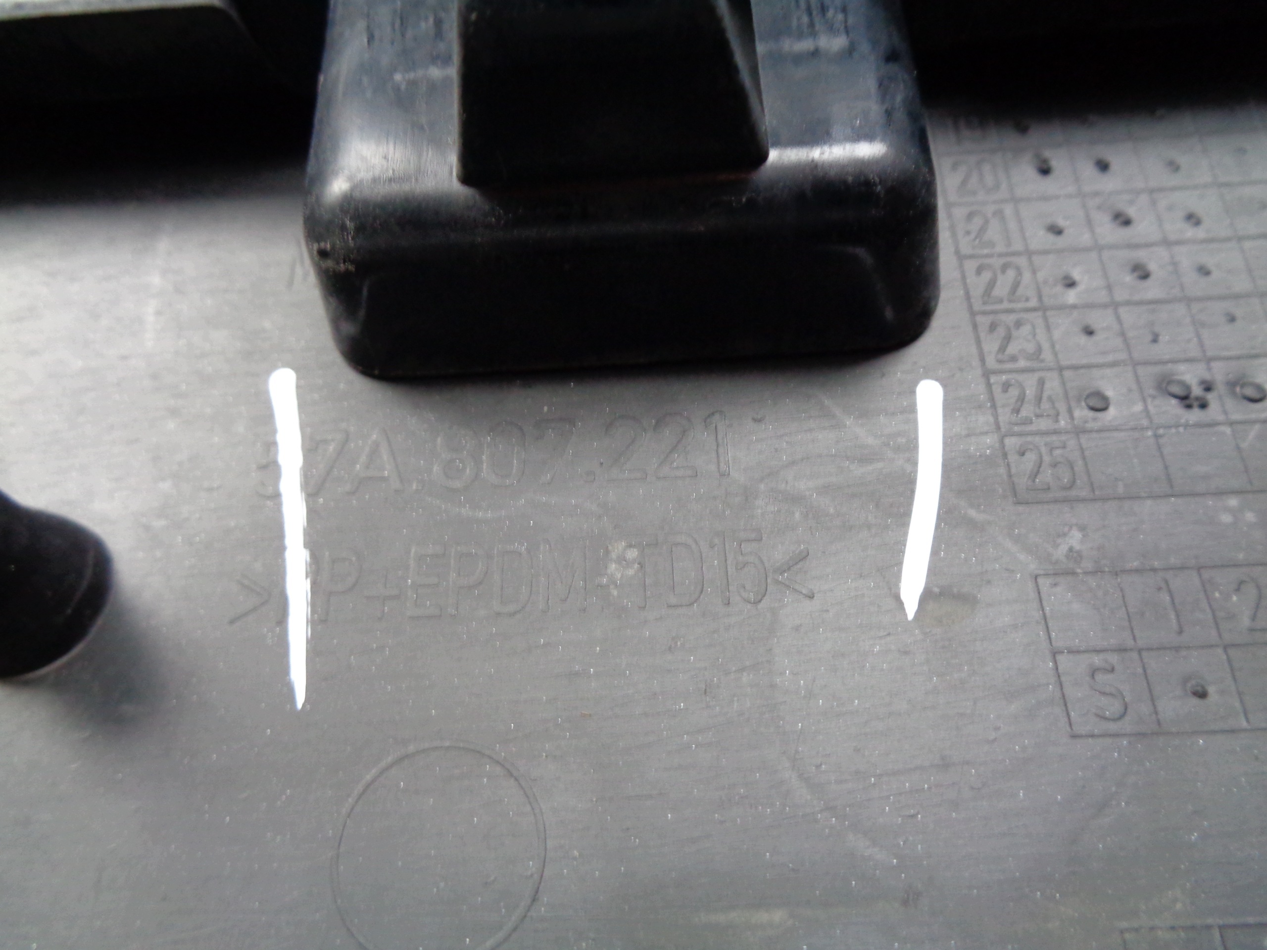 front bumper SKODA KAROQ 57A 17- NR 53667